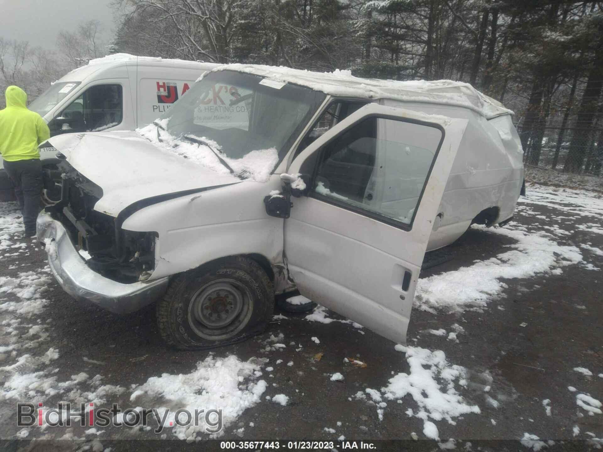 2010 FORD ECONOLINE CARGO VAN - VIN: 1FTNE2EW1ADA33406 - Фото 2