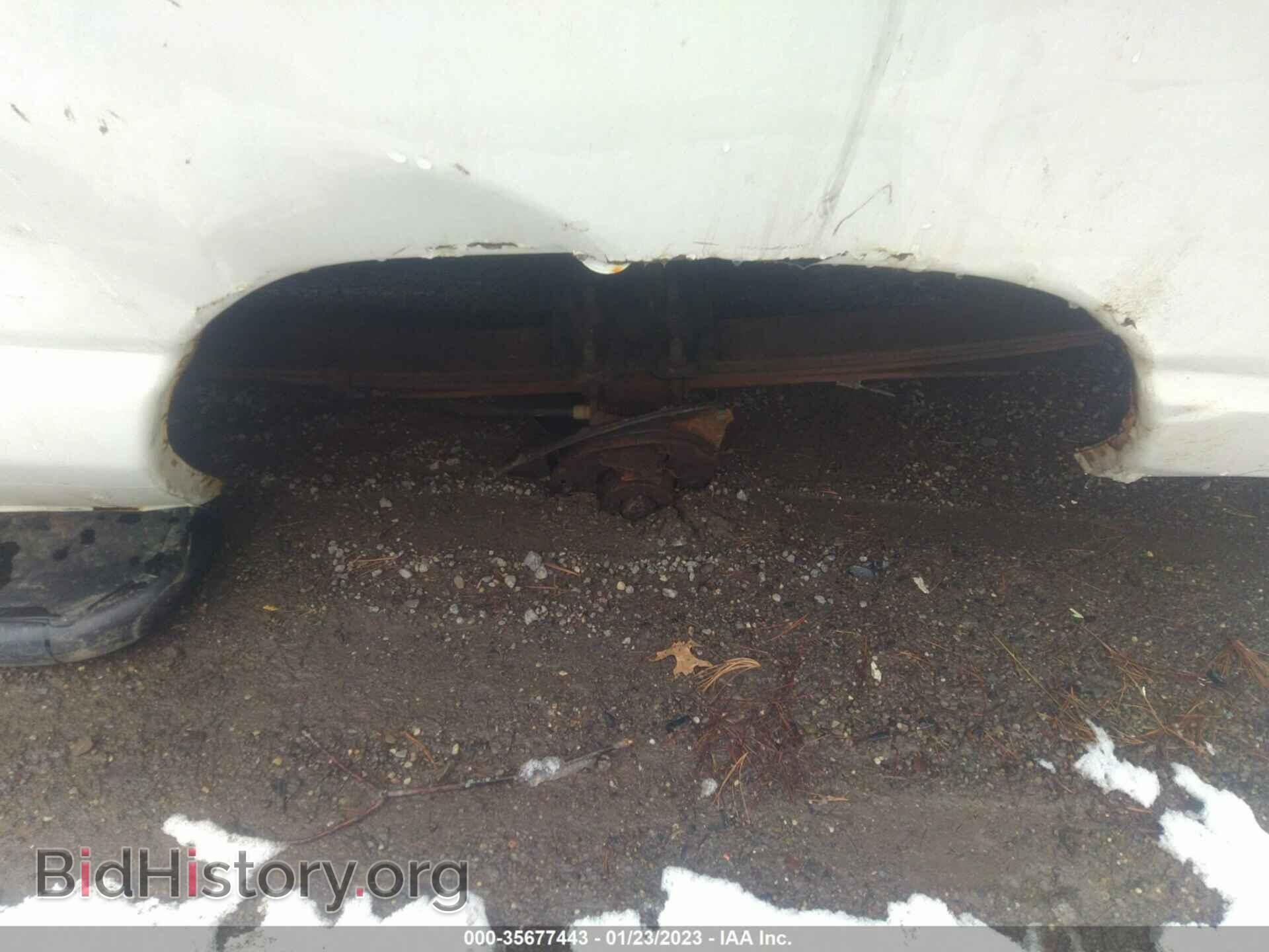 2010 FORD ECONOLINE CARGO VAN - VIN: 1FTNE2EW1ADA33406 - Фото 13