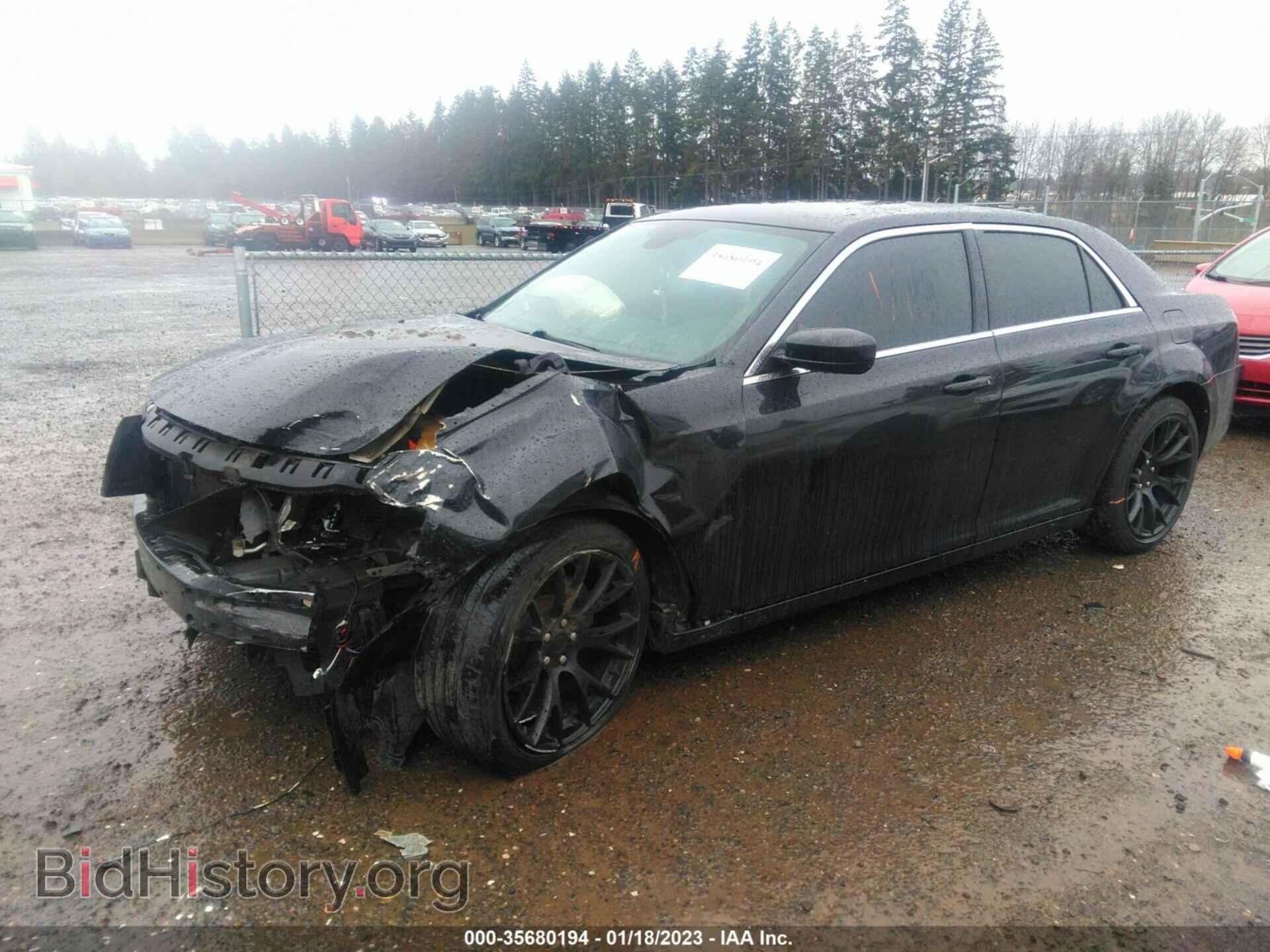 2013 CHRYSLER 300 - VIN: 2C3CCABG9DH707821 - Фото 2