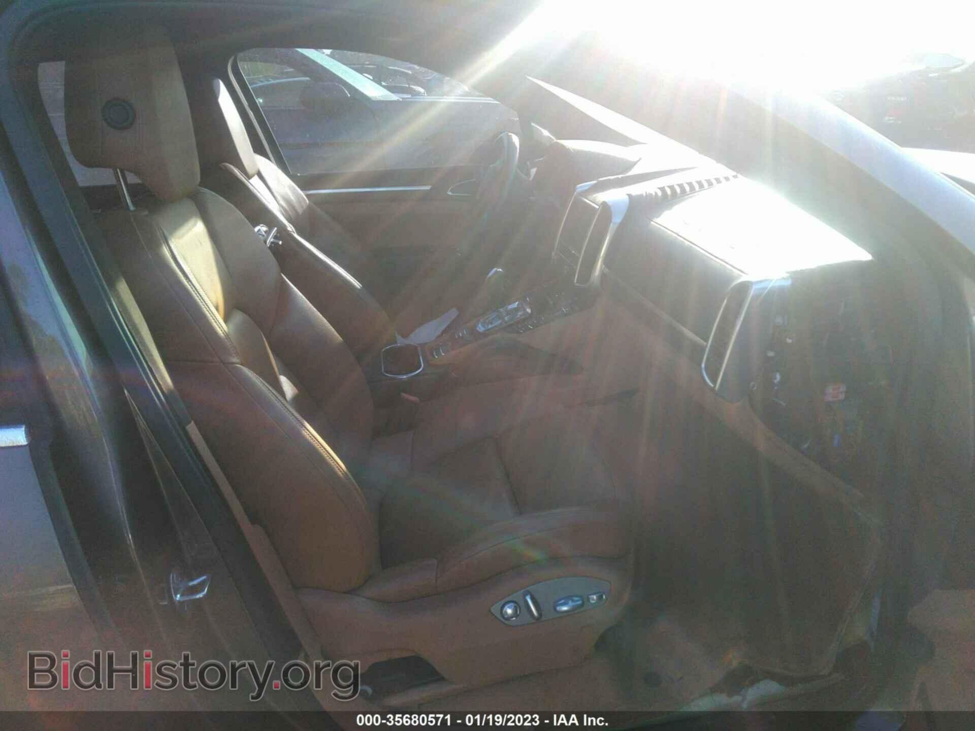 2011 PORSCHE CAYENNE - VIN: WP1AE2A28BLA91942 - Фото 5