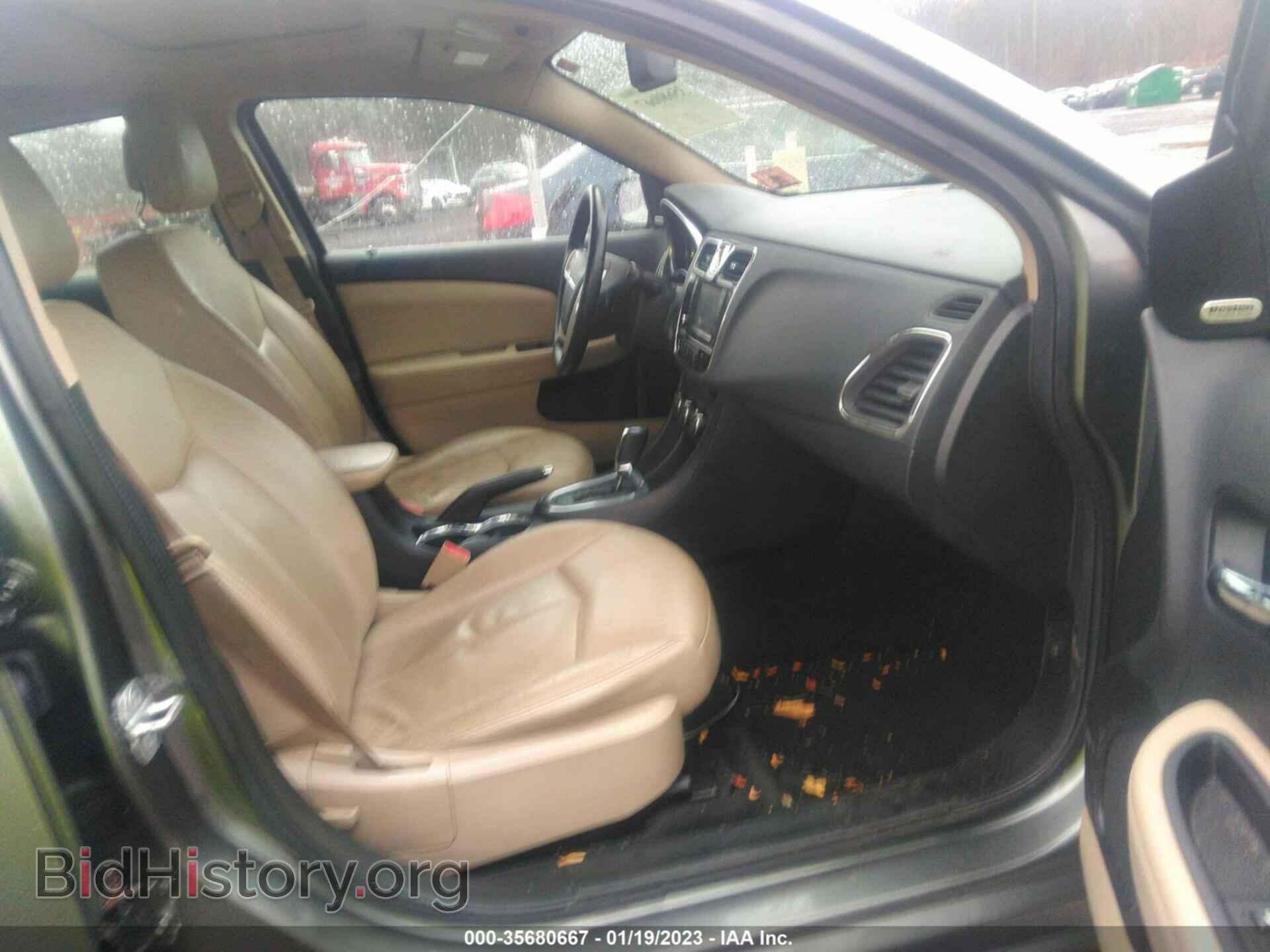 2013 CHRYSLER 200 - VIN: 1C3CCBCG6DN738259 - Фото 5