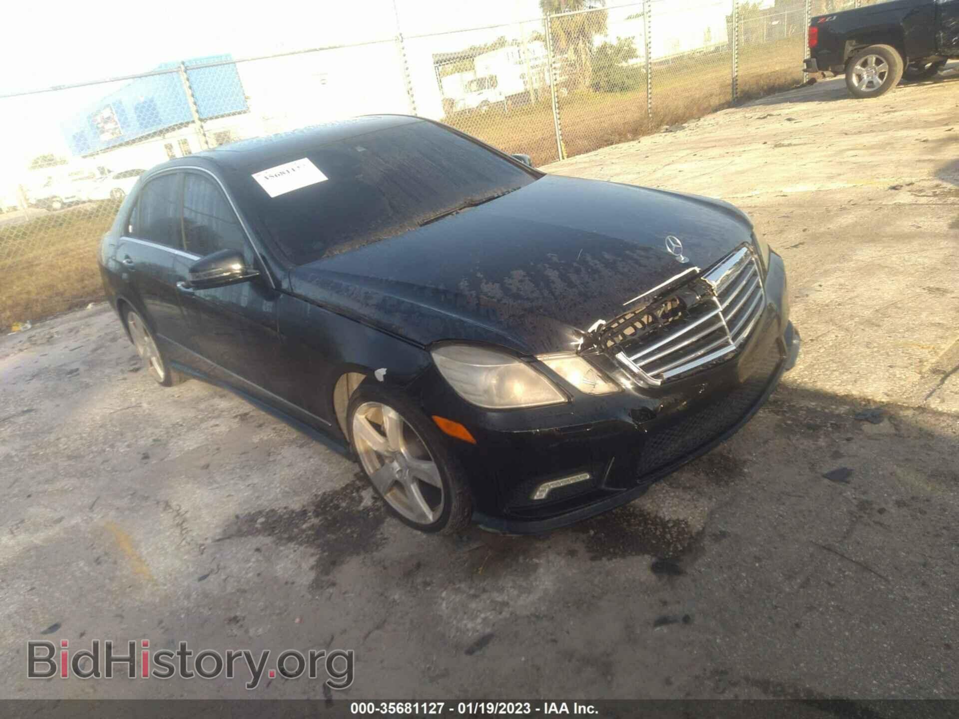 Photo WDDHF5GB3AA051385 - MERCEDES-BENZ E-CLASS 2010