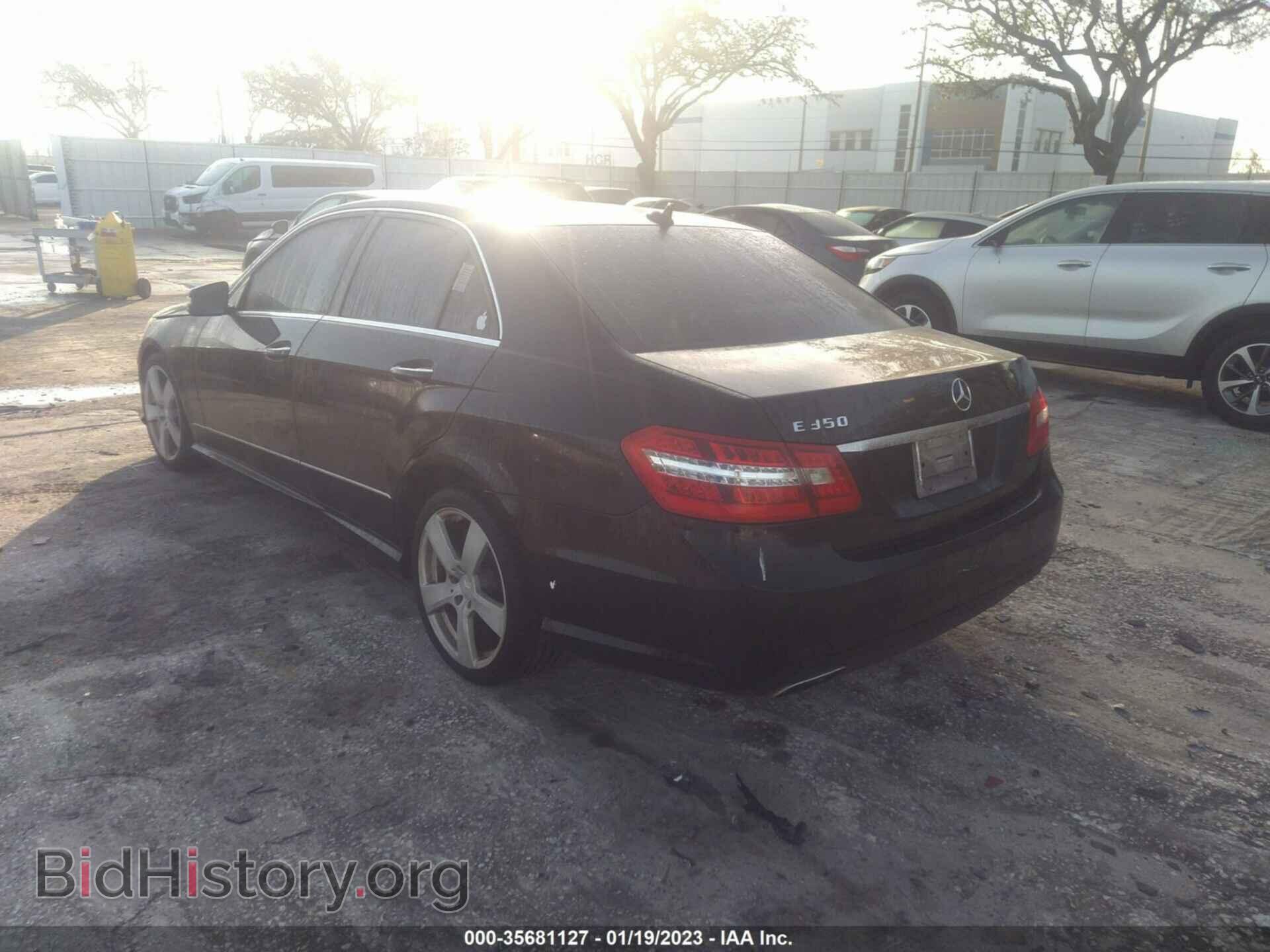 2010 MERCEDES-BENZ E-CLASS - VIN: WDDHF5GB3AA051385 - Фото 3