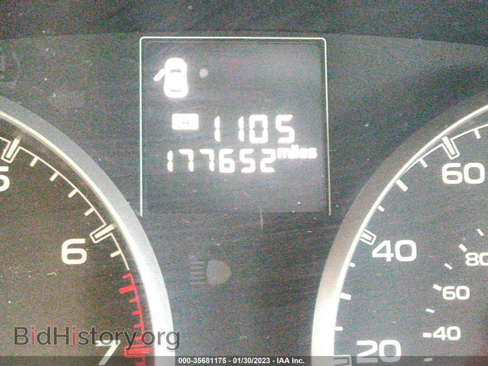 2013 SUBARU OUTBACK - VIN: 4S4BRCAC3D1228529 - Фото 7