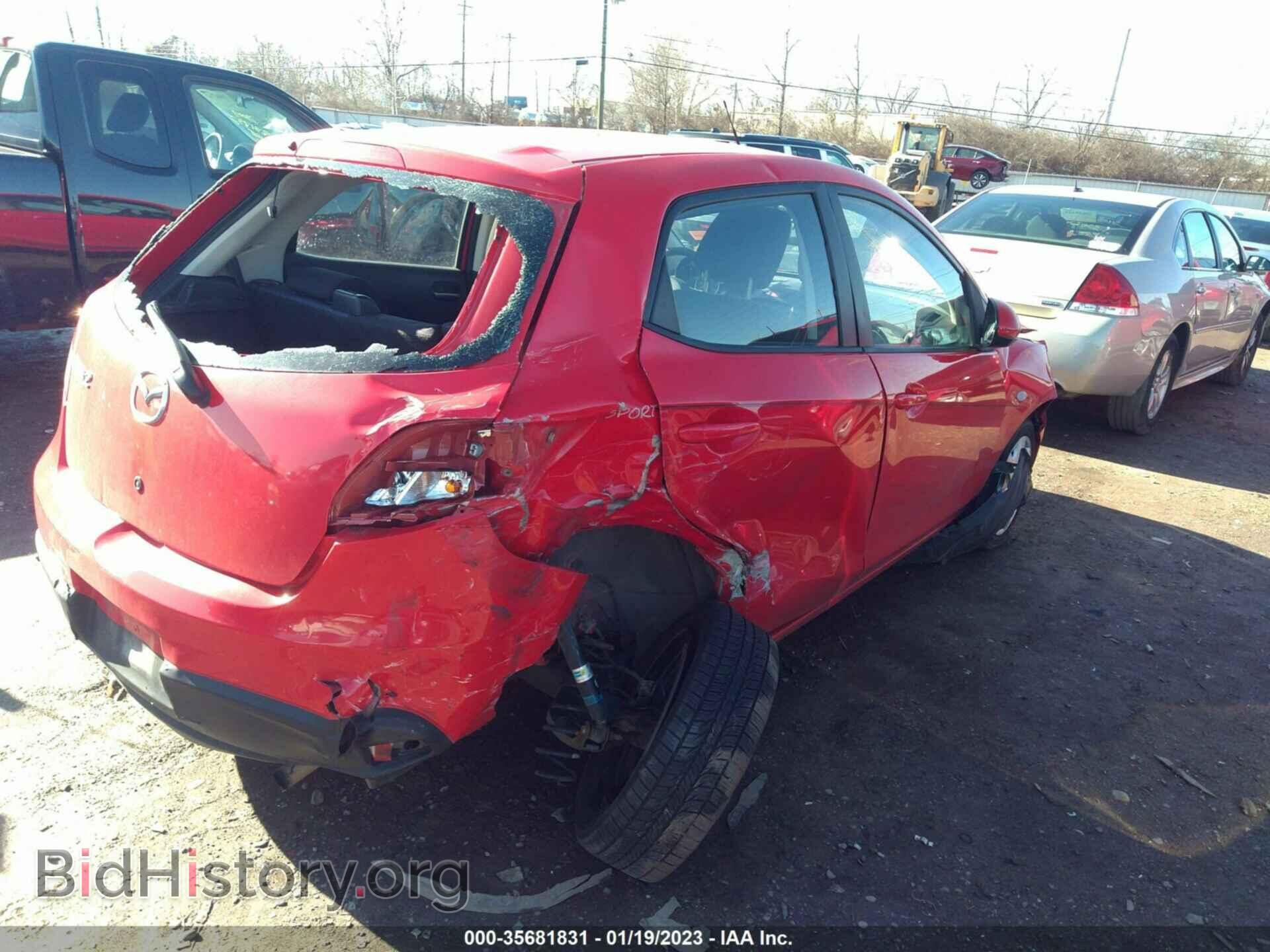 2012 MAZDA MAZDA2 - VIN: JM1DE1KY5C0134471 - Фото 4