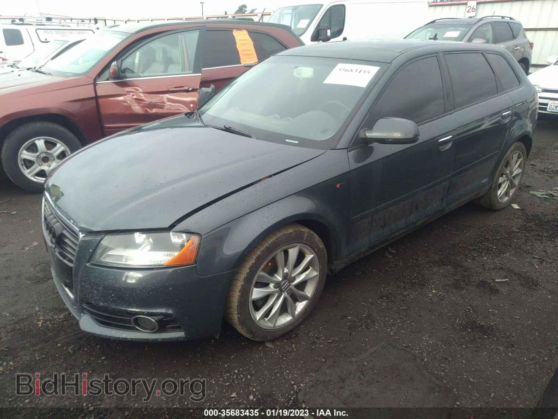 2011 AUDI A3 - VIN: WAUBEAFM2BA022019 - Photo 2