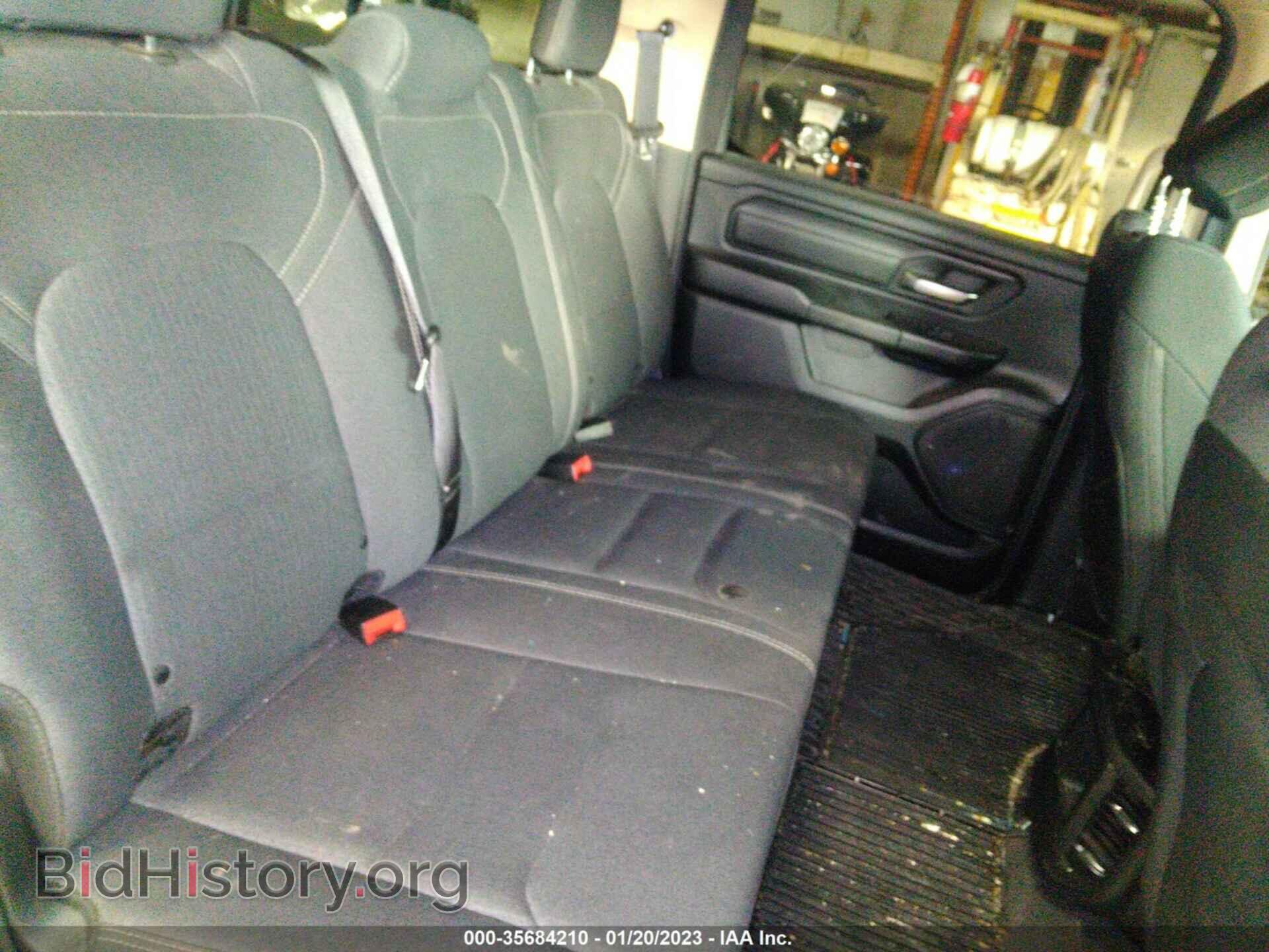 2019 RAM 1500 - VIN: 1C6SRFNT5KN781664 - Фото 8