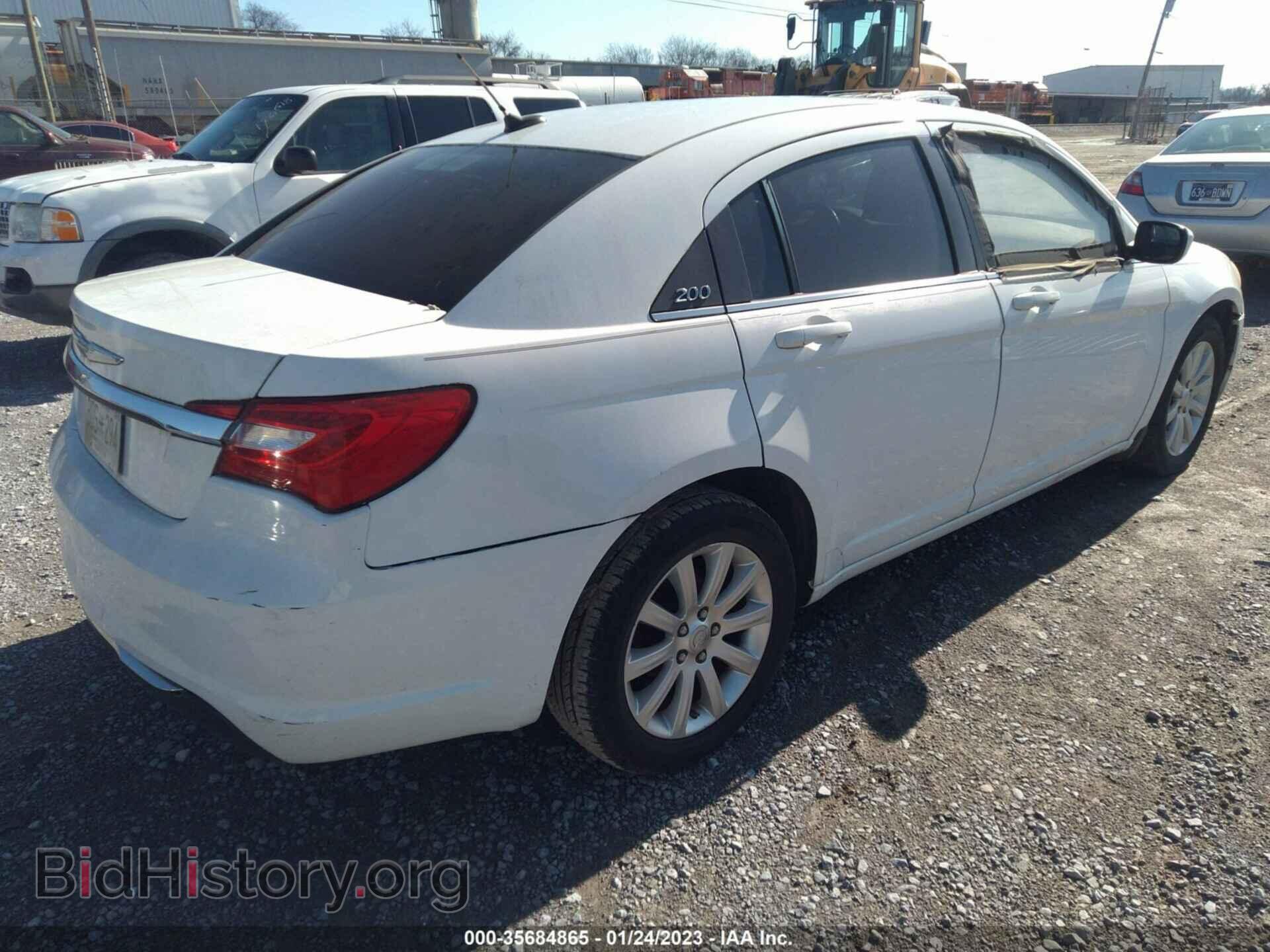 2013 CHRYSLER 200 - VIN: 1C3CCBBB3DN601589 - Photo 4