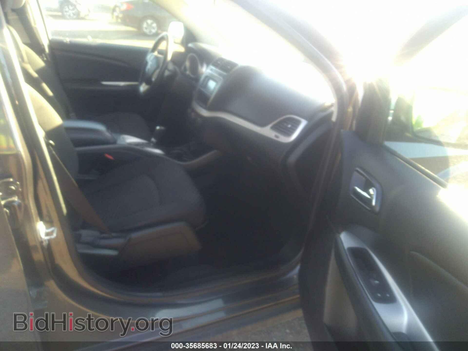 2017 DODGE JOURNEY - VIN: 3C4PDCBG9HT605941 - Фото 5