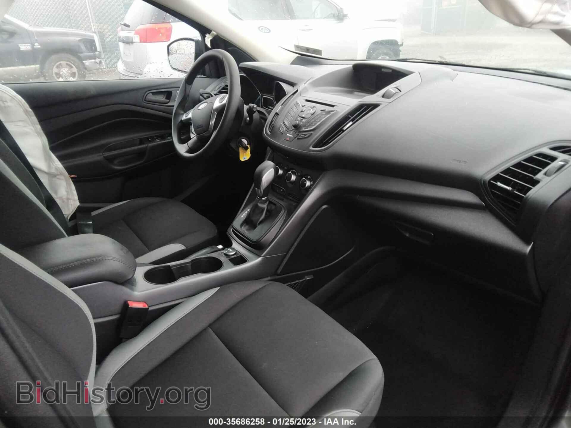 2016 FORD ESCAPE - VIN: 1FMCU0F75GUA94946 - Photo 5