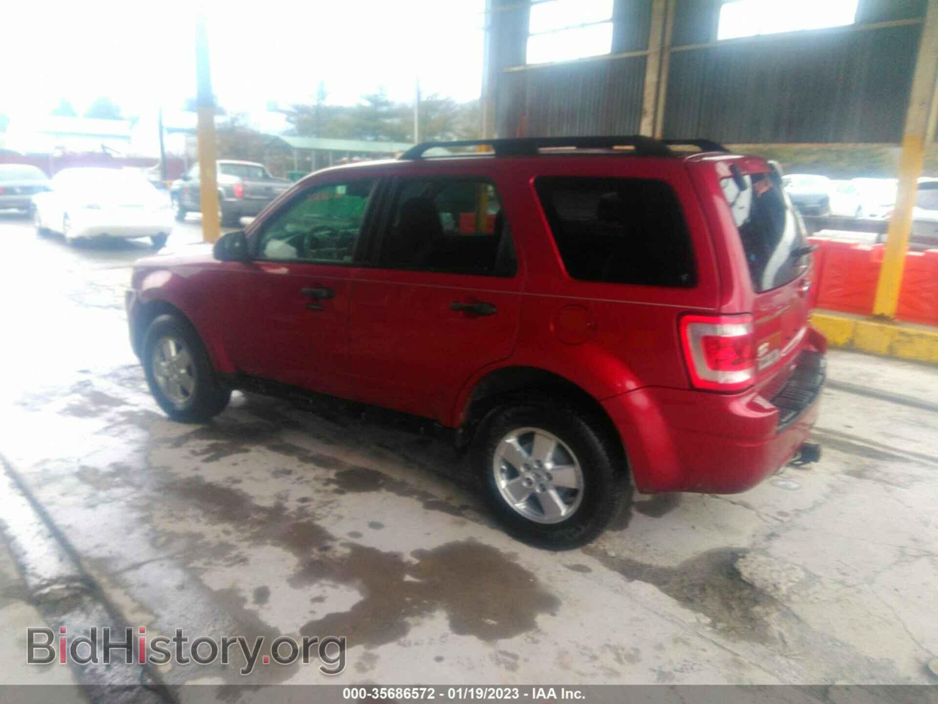 2012 FORD ESCAPE - VIN: 1FMCU9DG4CKA92702 - Фото 3