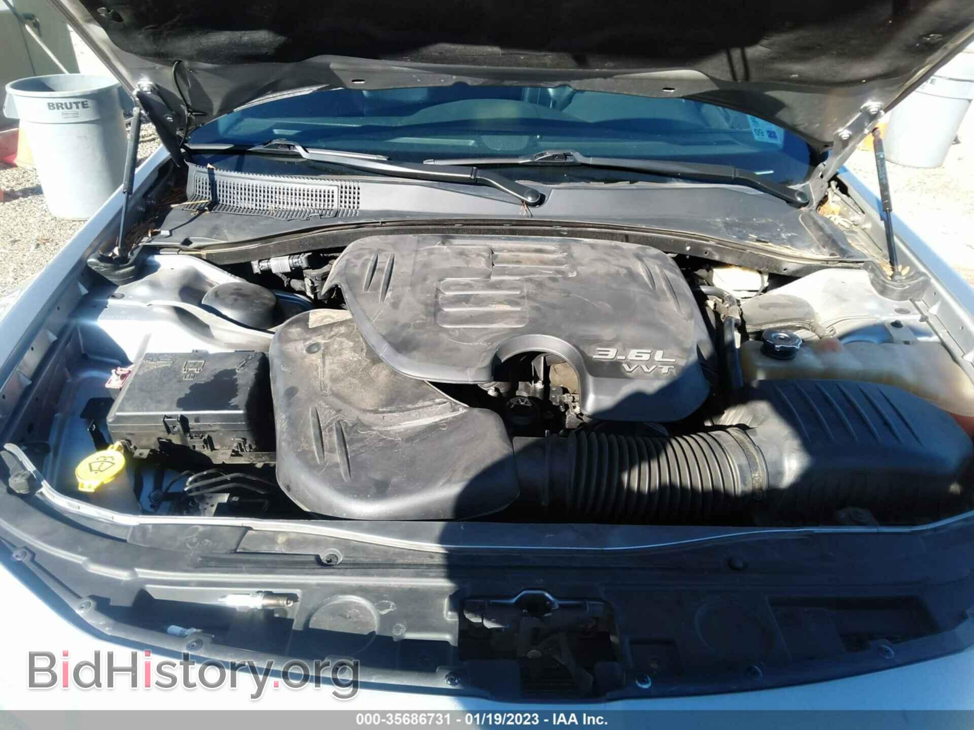 2016 CHRYSLER 300 - VIN: 2C3CCAAG0GH212526 - Фото 10