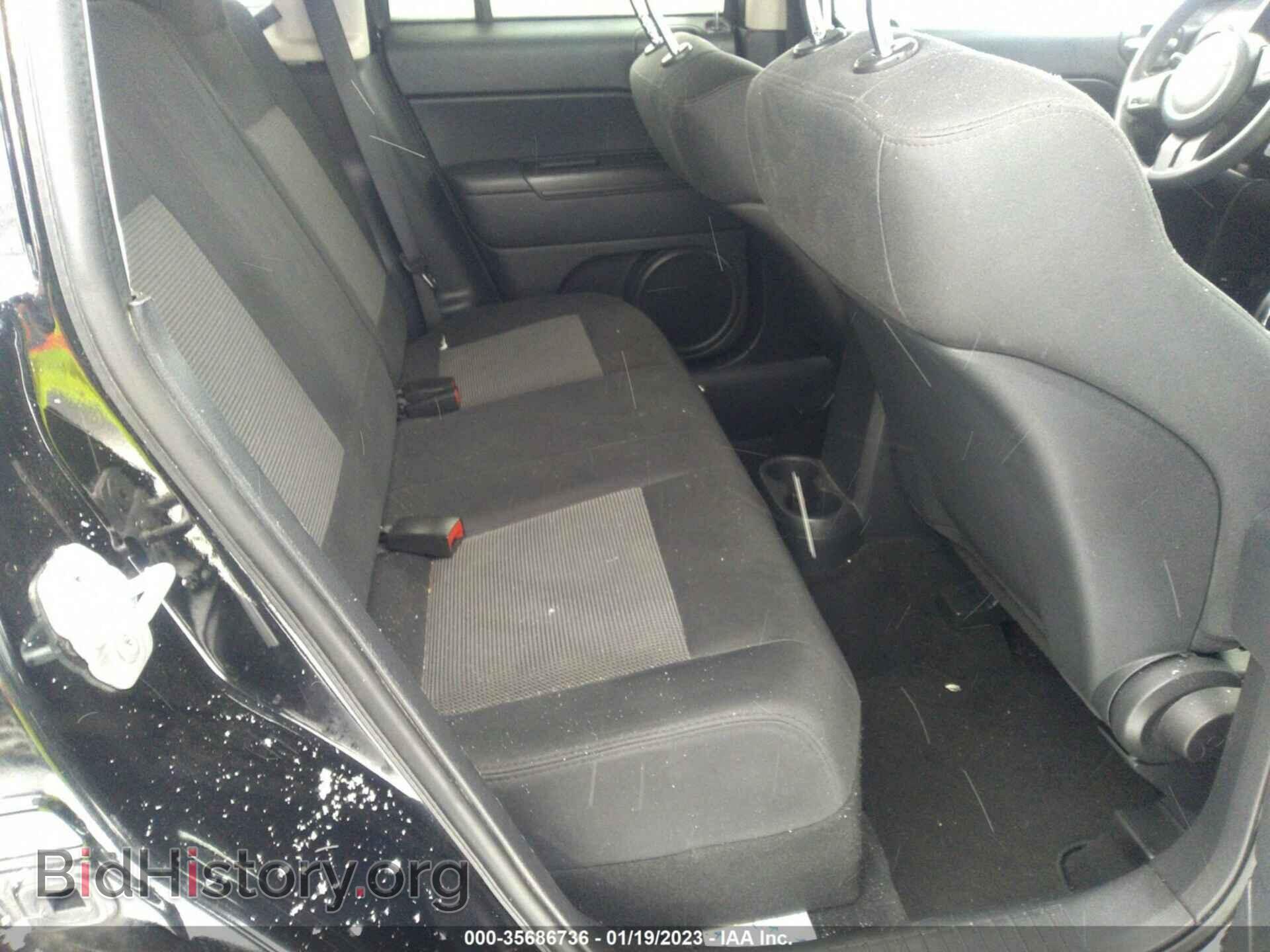 2012 JEEP COMPASS - VIN: 1C4NJDBB4CD569603 - Photo 8