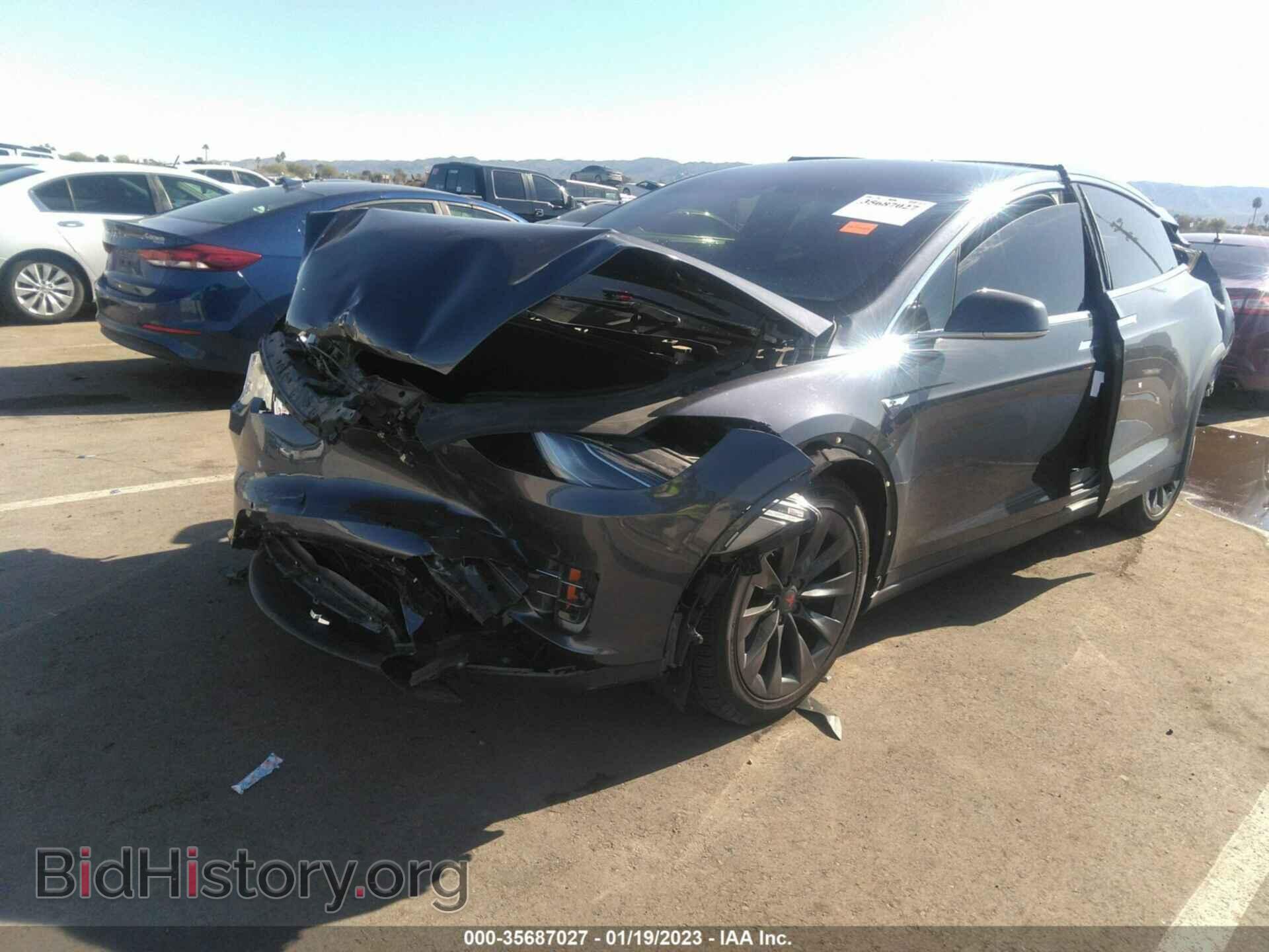 2016 TESLA MODEL X - VIN: 5YJXCBE29GF004541 - Фото 2
