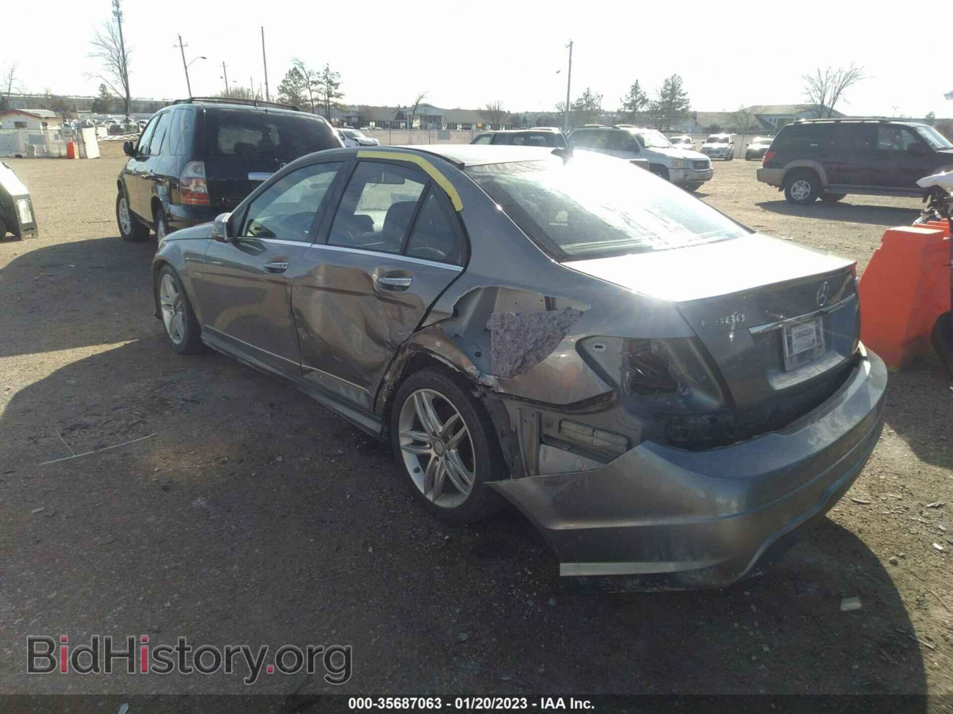 2012 MERCEDES-BENZ C-CLASS - VIN: WDDGF8BB2CR206095 - Фото 3