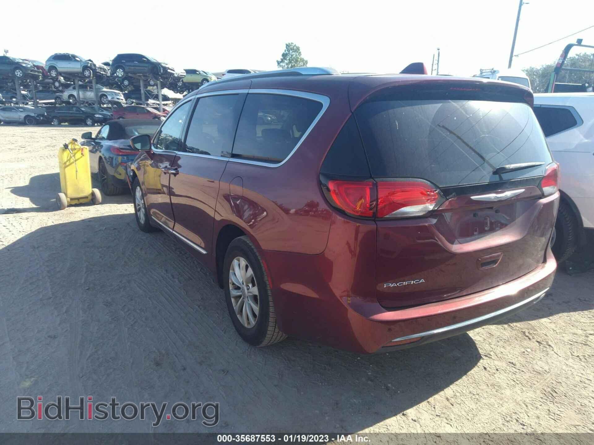 2019 CHRYSLER PACIFICA - VIN: 2C4RC1BG8KR730407 - Фото 3