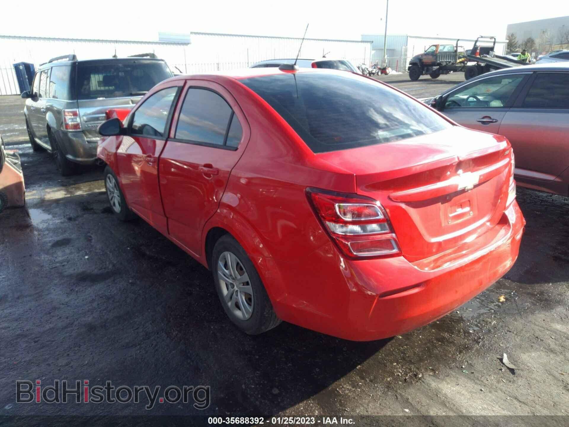 2017 CHEVROLET SONIC - VIN: 1G1JB5SH7H4125749 - Фото 3