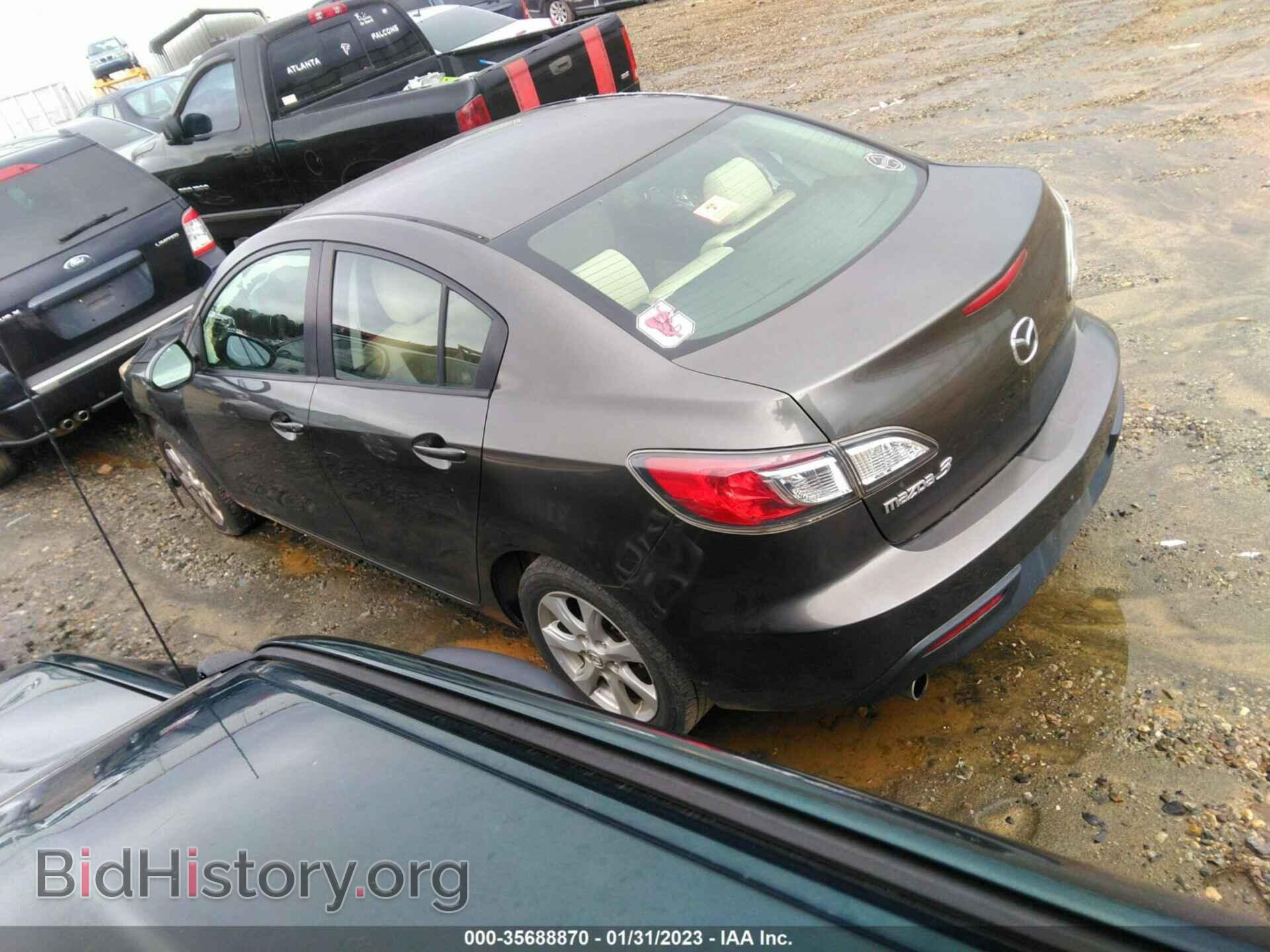 2011 MAZDA MAZDA3 - VIN: JM1BL1VF4B1448581 - Фото 3