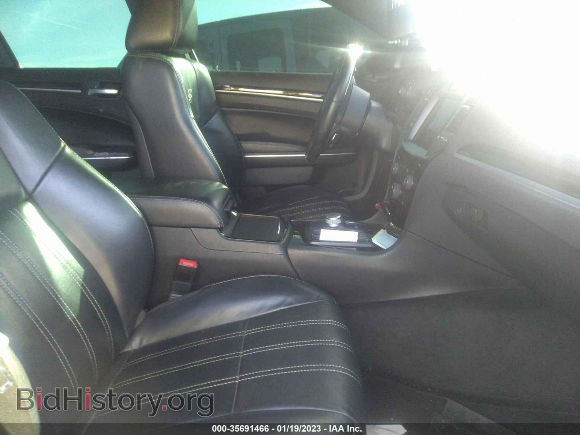 2017 CHRYSLER 300 - VIN: 2C3CCABG0HH553778 - Фото 5