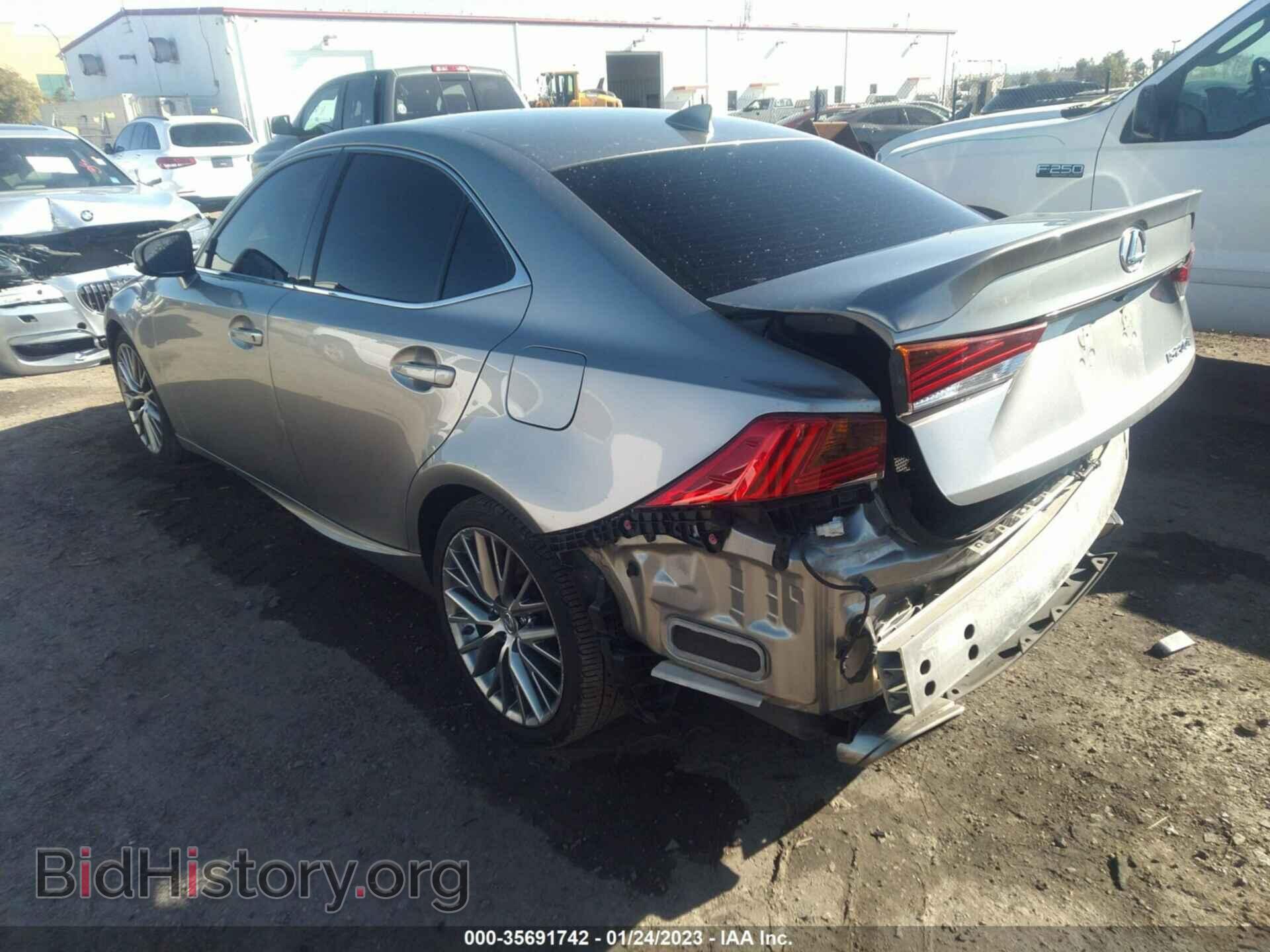 2017 LEXUS IS - VIN: JTHBA1D23H5057507 - Фото 3