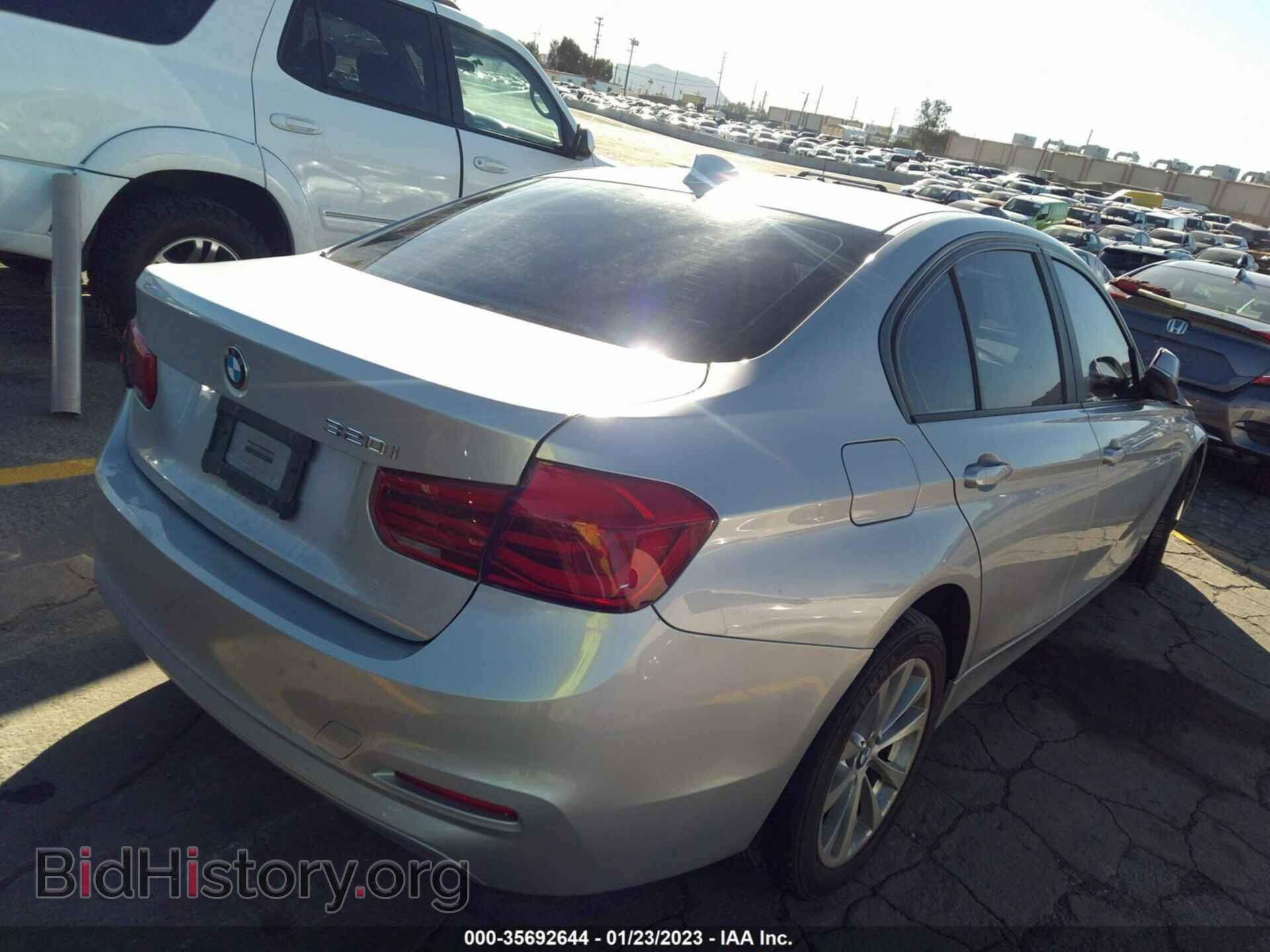 2016 BMW 3 SERIES - VIN: WBA8E1G50GNU10450 - Фото 4