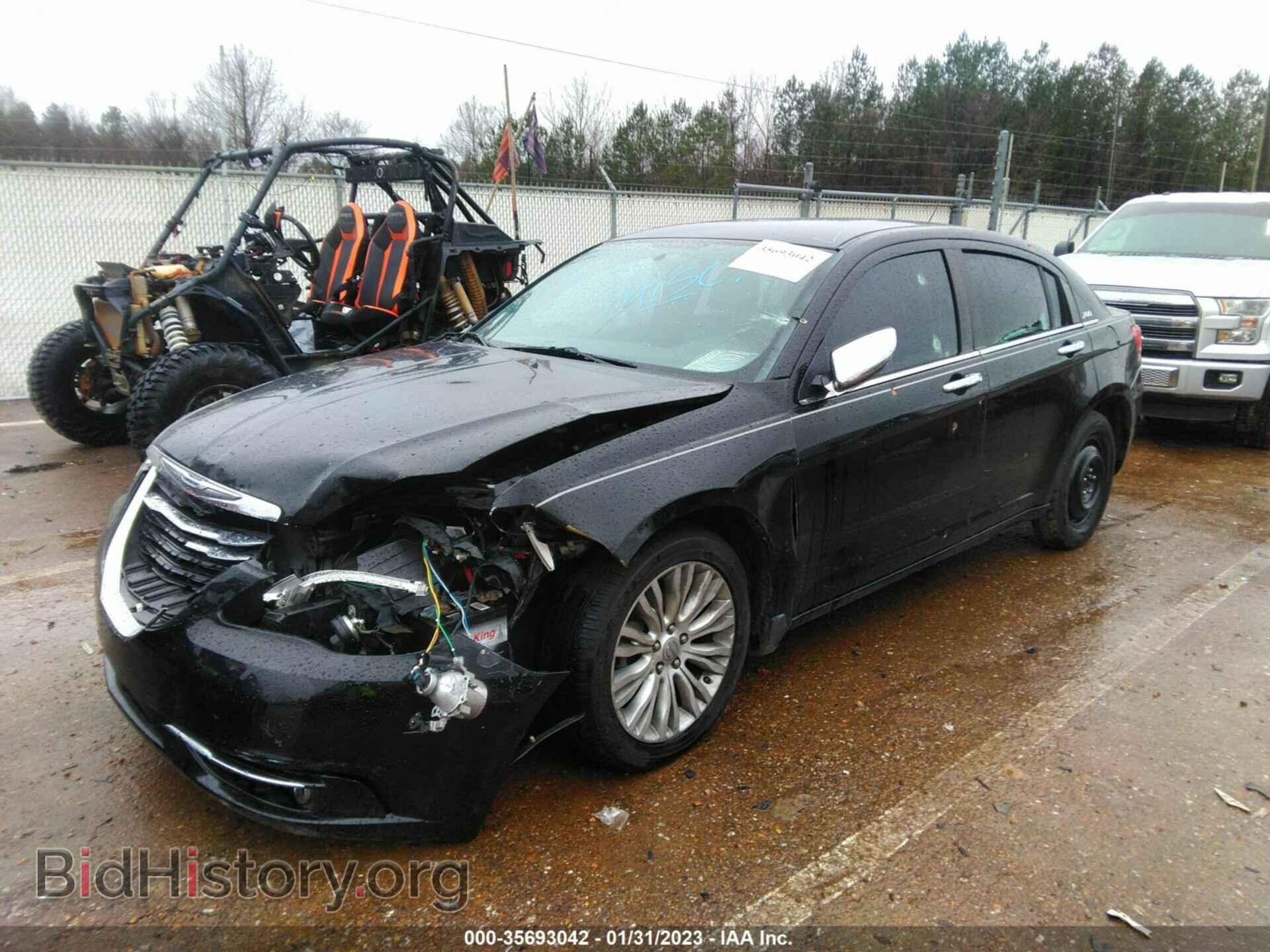 2012 CHRYSLER 200 - VIN: 1C3CCBCG7CN326270 - Фото 2