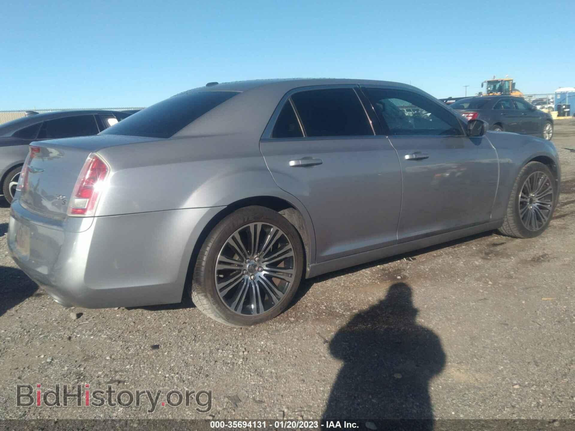 2013 CHRYSLER 300 - VIN: 2C3CCABG5DH576337 - Фото 4