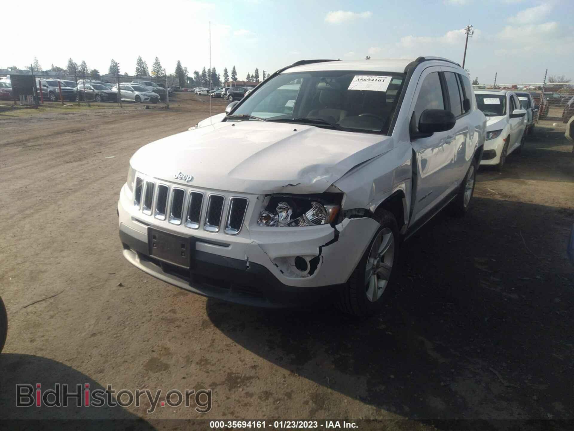 2011 JEEP COMPASS - VIN: 1J4NT1FA6BD178682 - Фото 2