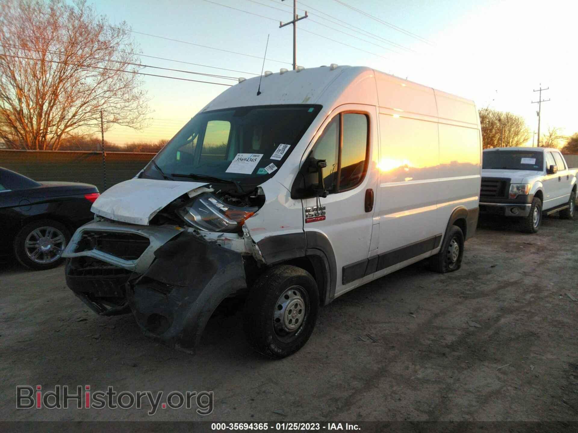 2019 RAM PROMASTER CARGO VAN - VIN: 3C6TRVBG3KE556475 - Фото 2