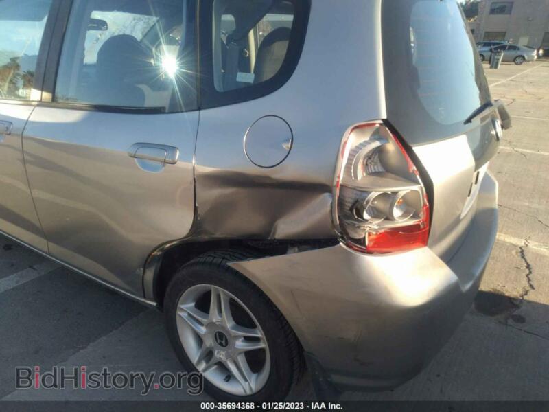 2008 Honda FIT (VIN JHMGD37458S057192) — фото 6 из 11
