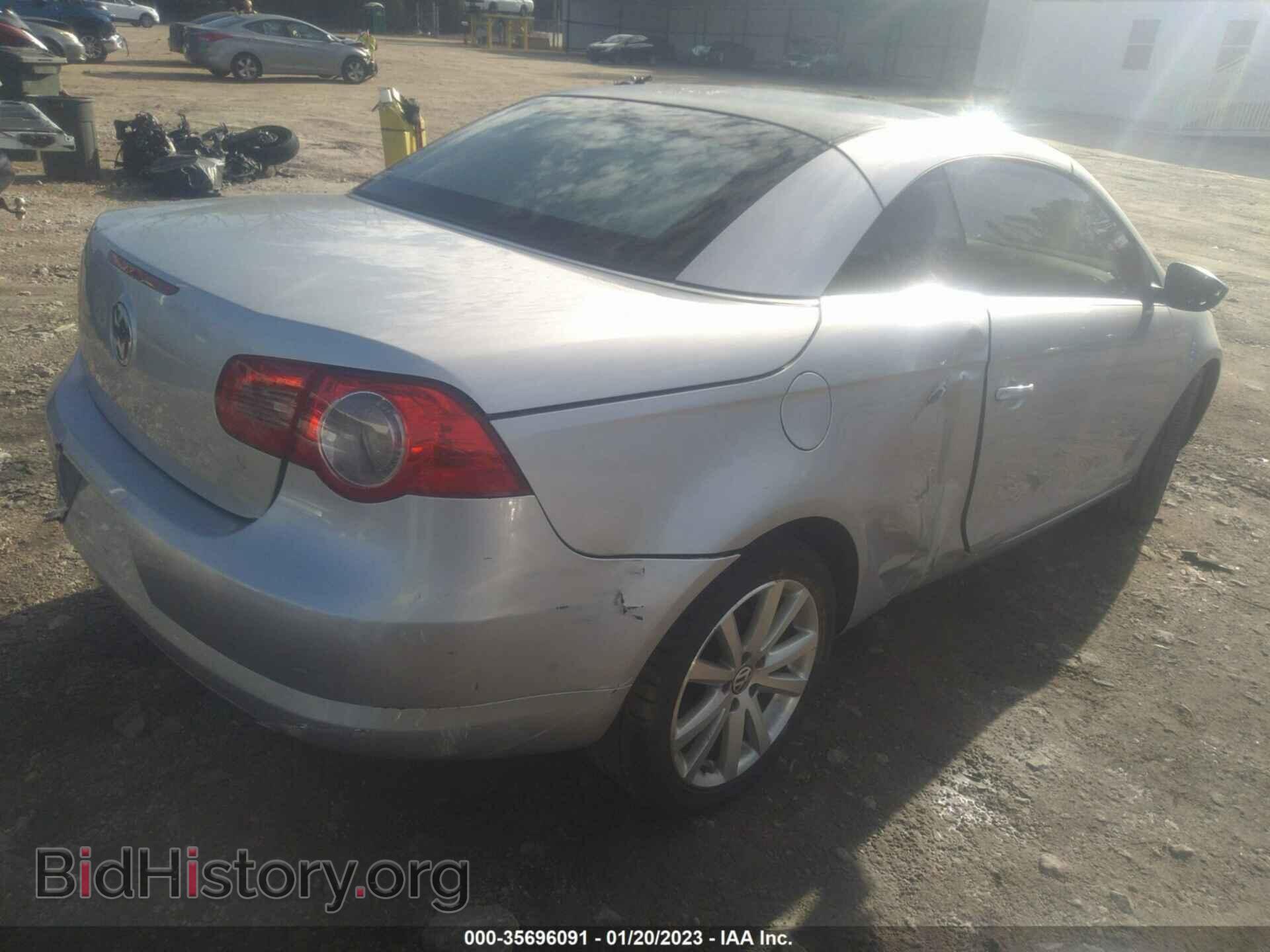 2010 VOLKSWAGEN EOS - VIN: WVWBA7AH2AV011041 - Фото 4