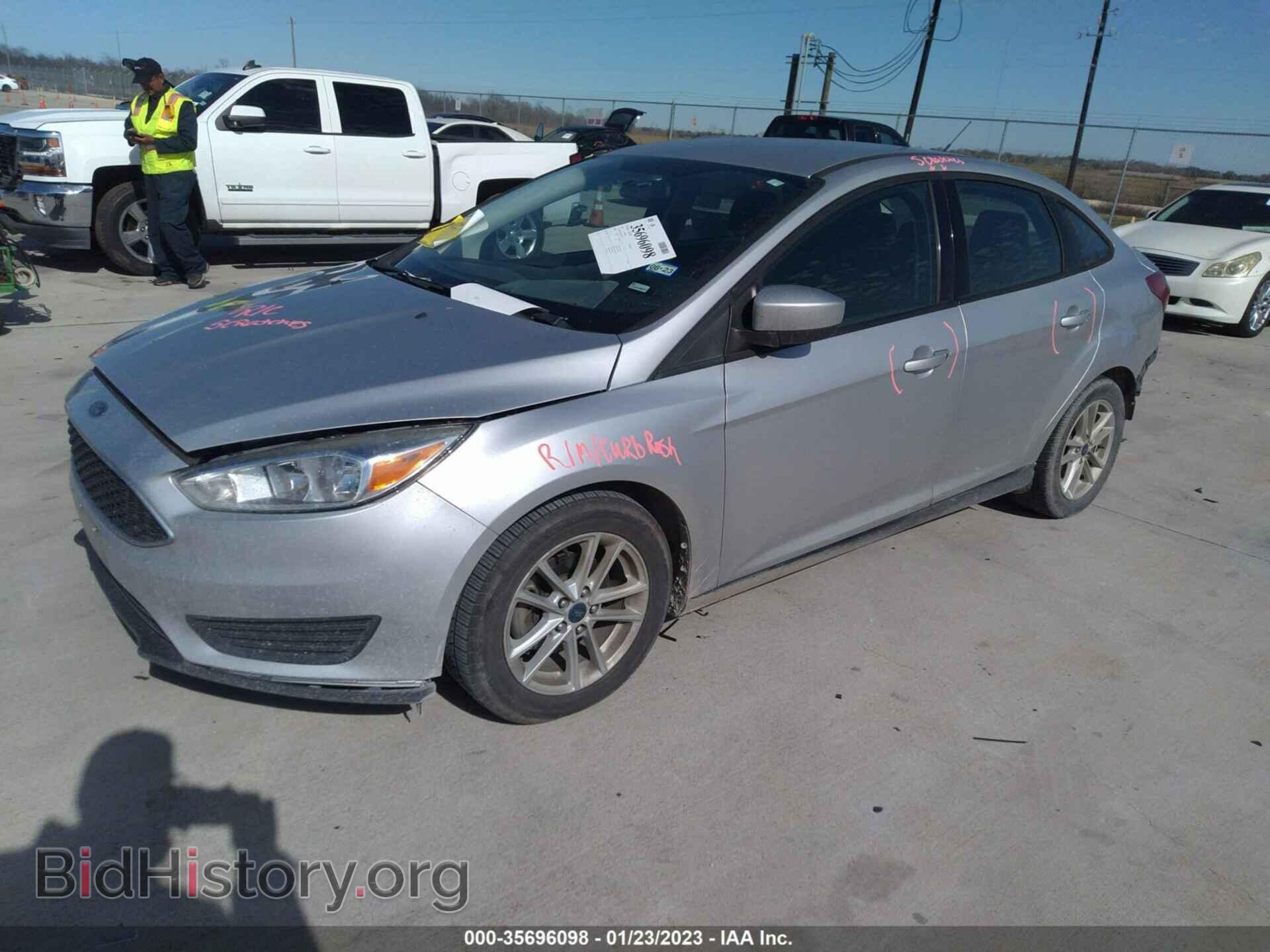 2018 FORD FOCUS - VIN: 1FADP3F2XJL236958 - Фото 2
