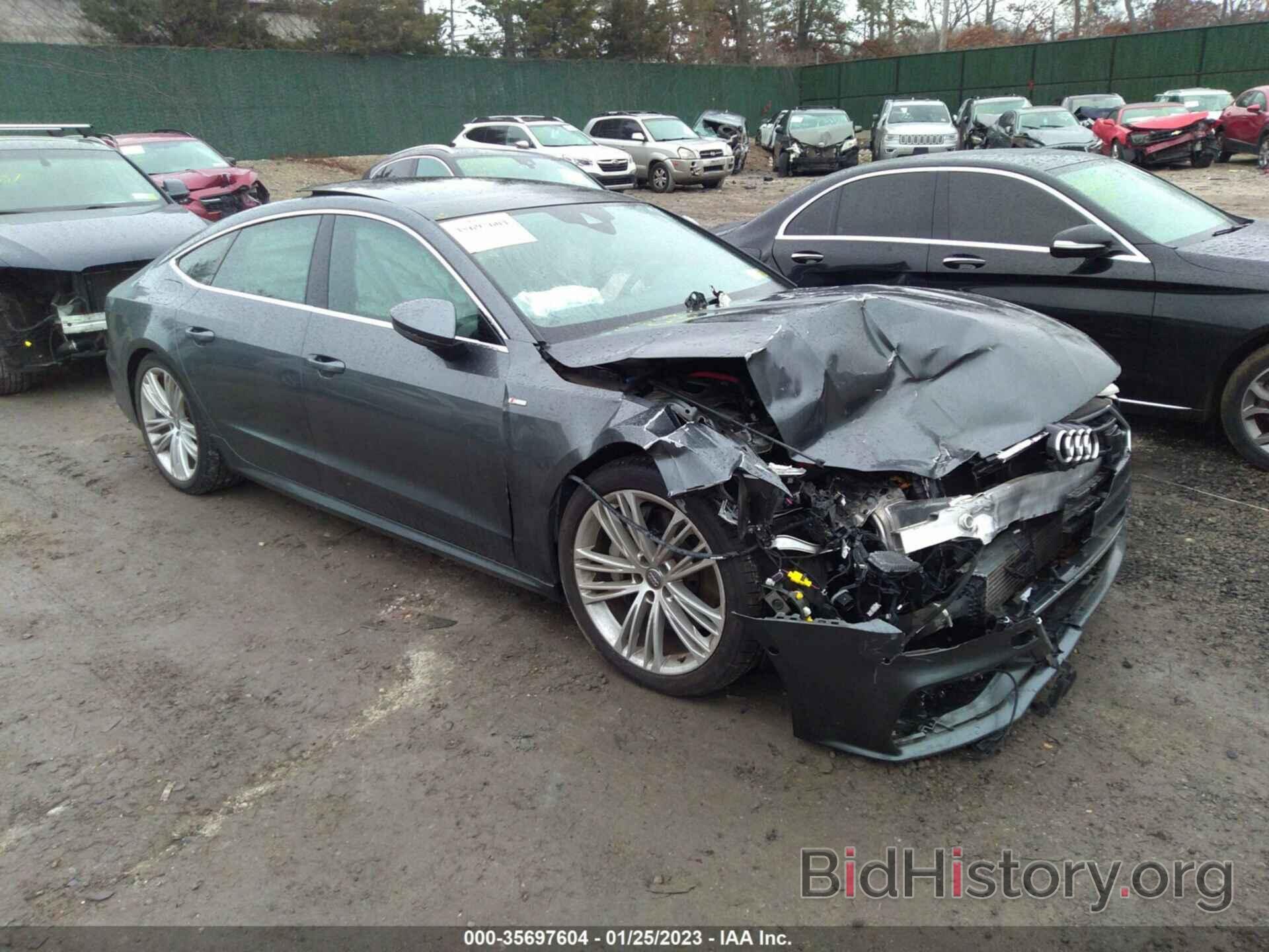 Photo WAUU2AF24KN024105 - AUDI A7 2019