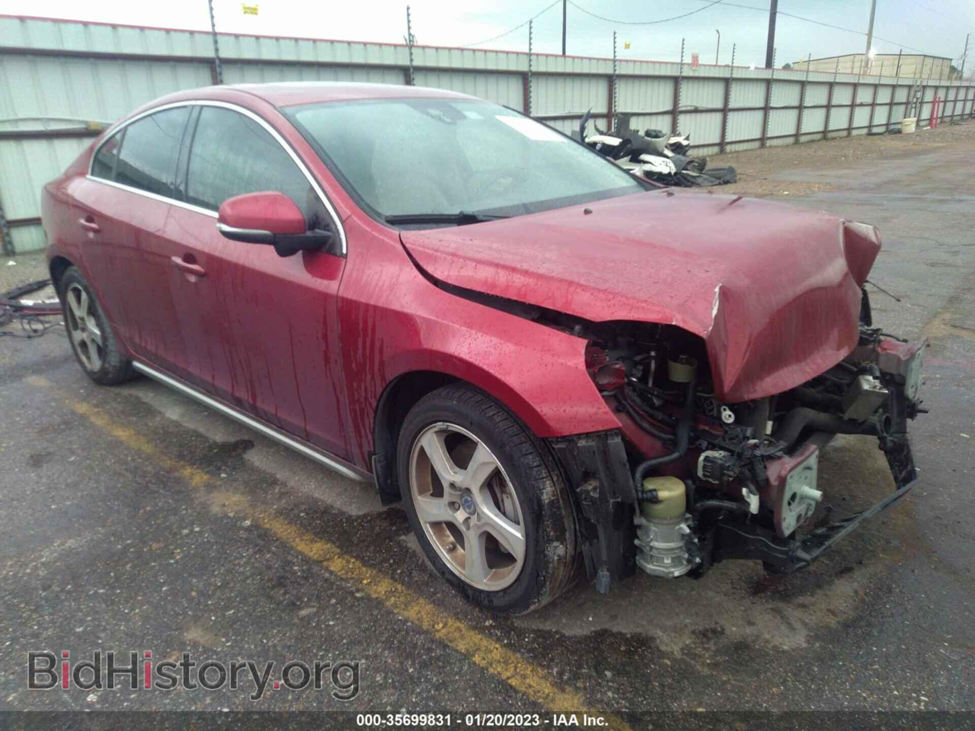 Photo YV1622FS0C2116584 - VOLVO S60 2012