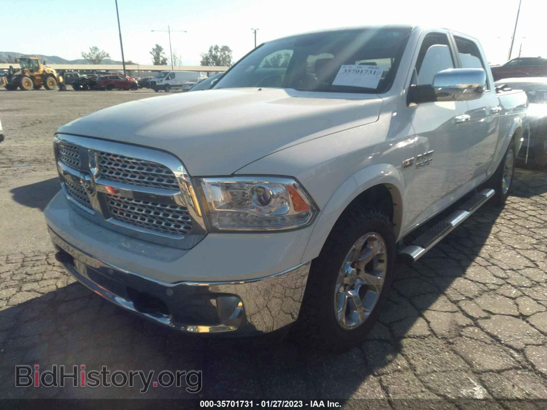 2017 RAM 1500 - VIN: 1C6RR7NT4HS638056 - Фото 2