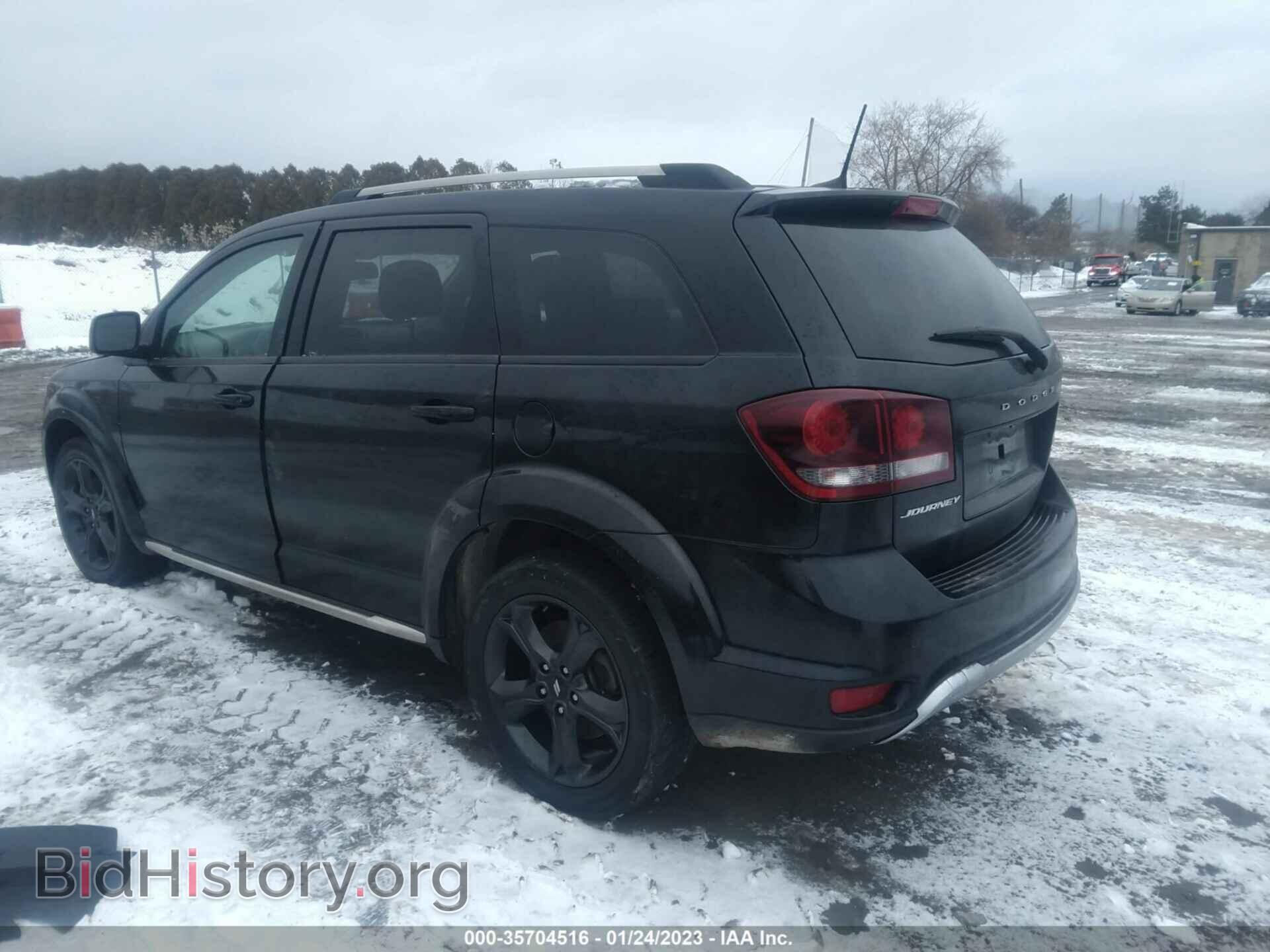 2020 DODGE JOURNEY - VIN: 3C4PDCGB2LT266025 - Фото 3