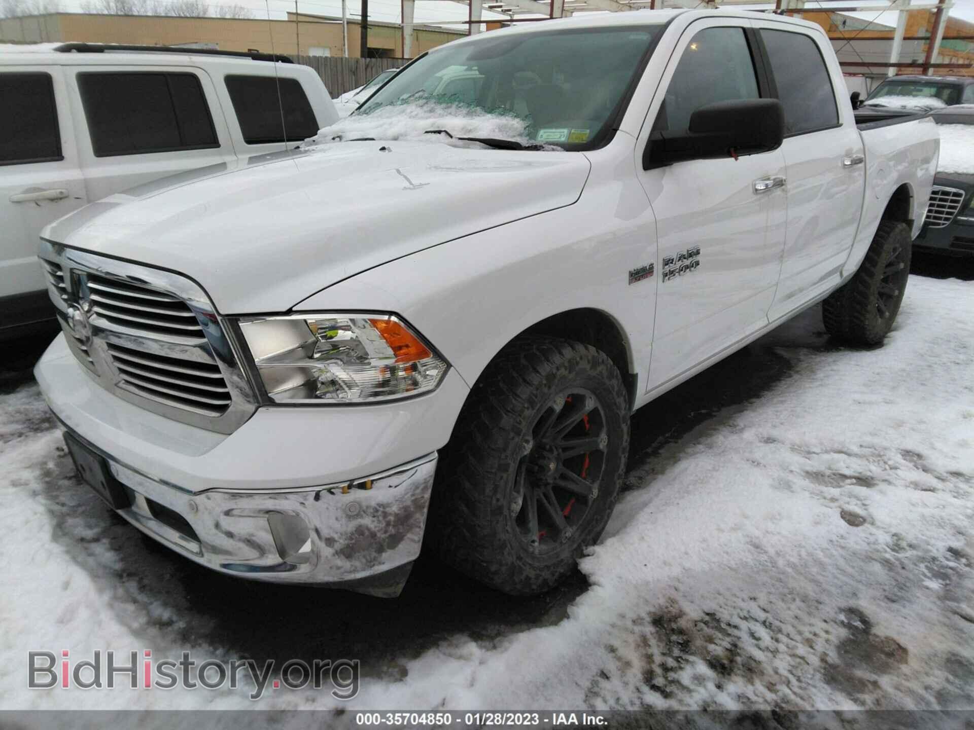 2018 RAM 1500 - VIN: 1C6RR7LT7JS258329 - Фото 2
