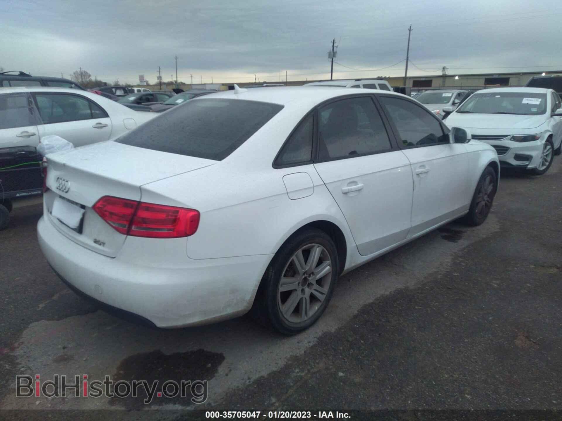 2011 AUDI A4 - VIN: WAUAFAFL9BN033348 - Фото 4