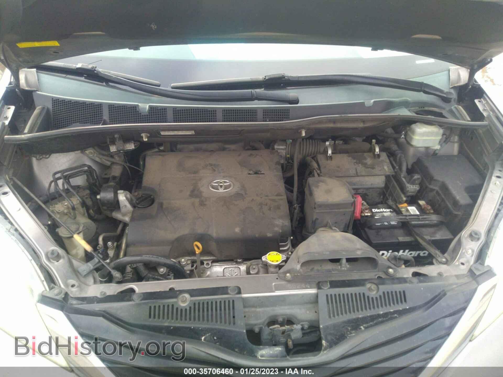 2011 TOYOTA SIENNA - VIN: 5TDKK3DC5BS172808 - Фото 10