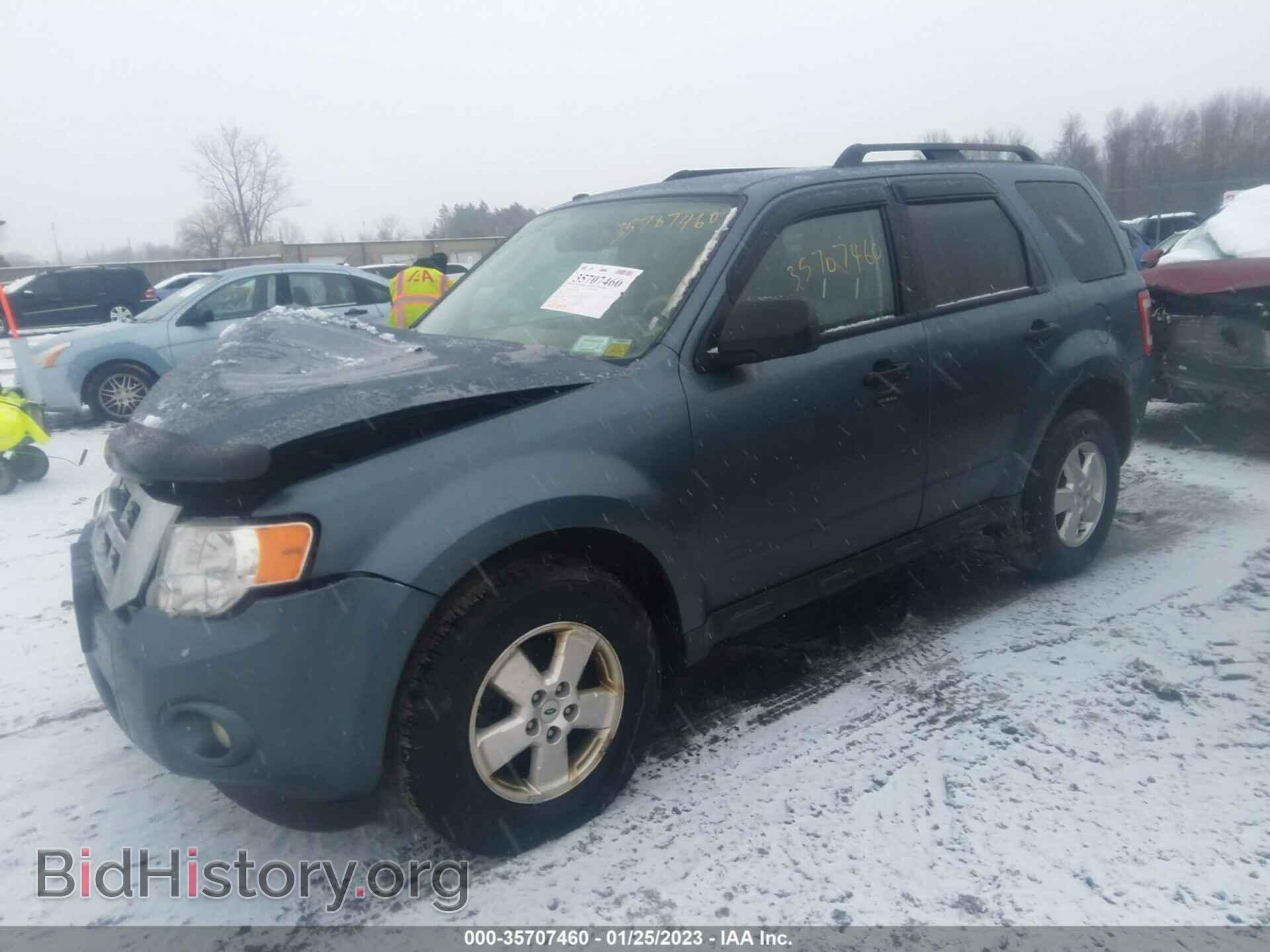2011 FORD ESCAPE - VIN: 1FMCU9D75BKB43476 - Фото 2