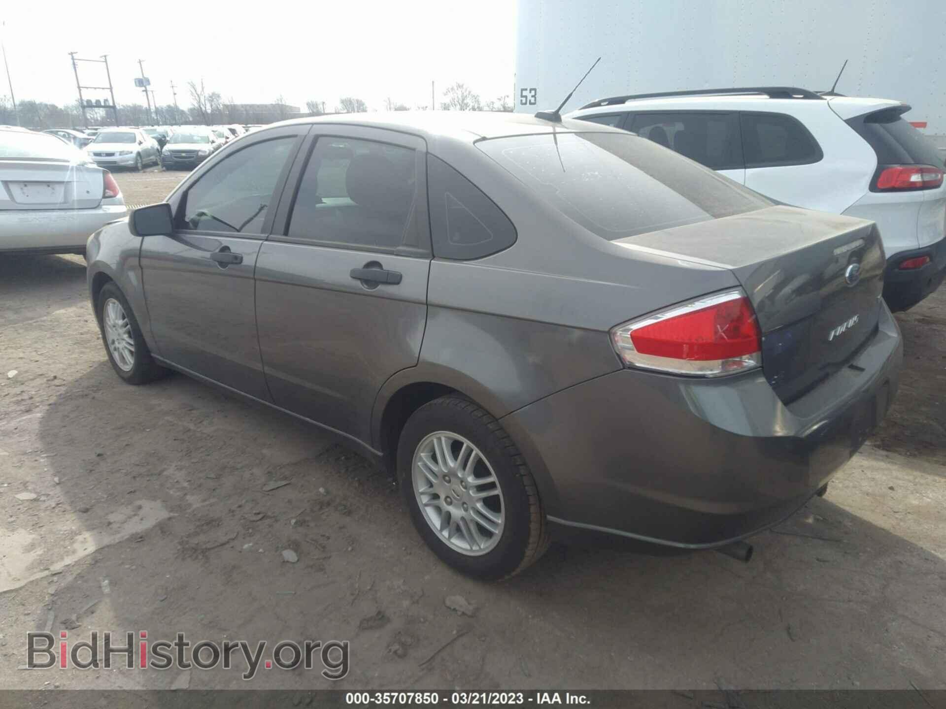 2011 FORD FOCUS - VIN: 1FAHP3FN1BW150160 - Фото 3