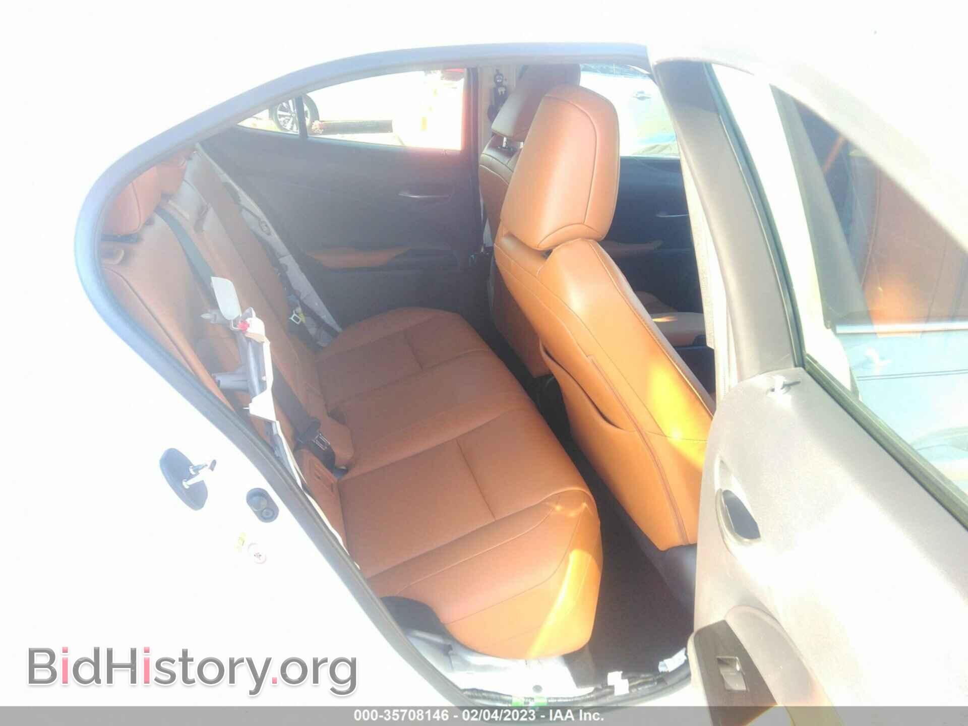 2019 LEXUS UX - VIN: JTHY3JBH2K2015270 - Photo 8