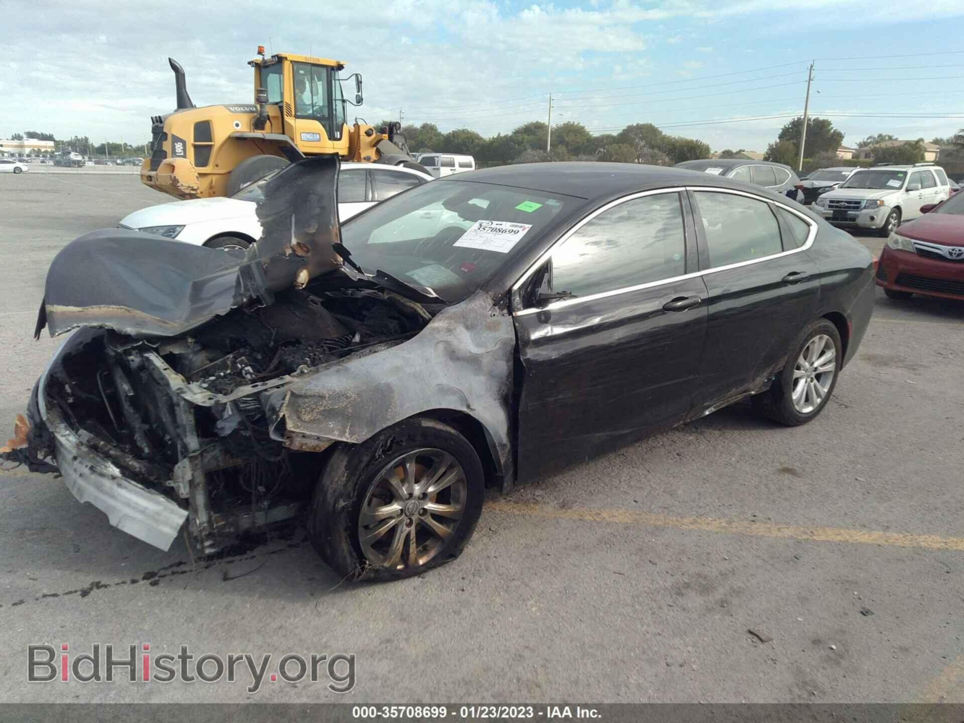 2016 CHRYSLER 200 - VIN: 1C3CCCAB3GN131124 - Фото 2