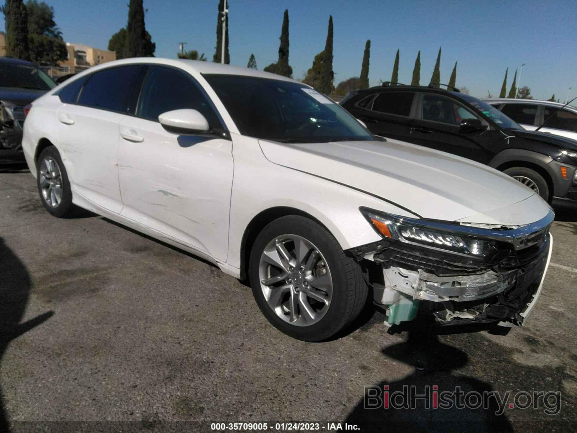 Photo 1HGCV1F16KA138970 - HONDA ACCORD SEDAN 2019