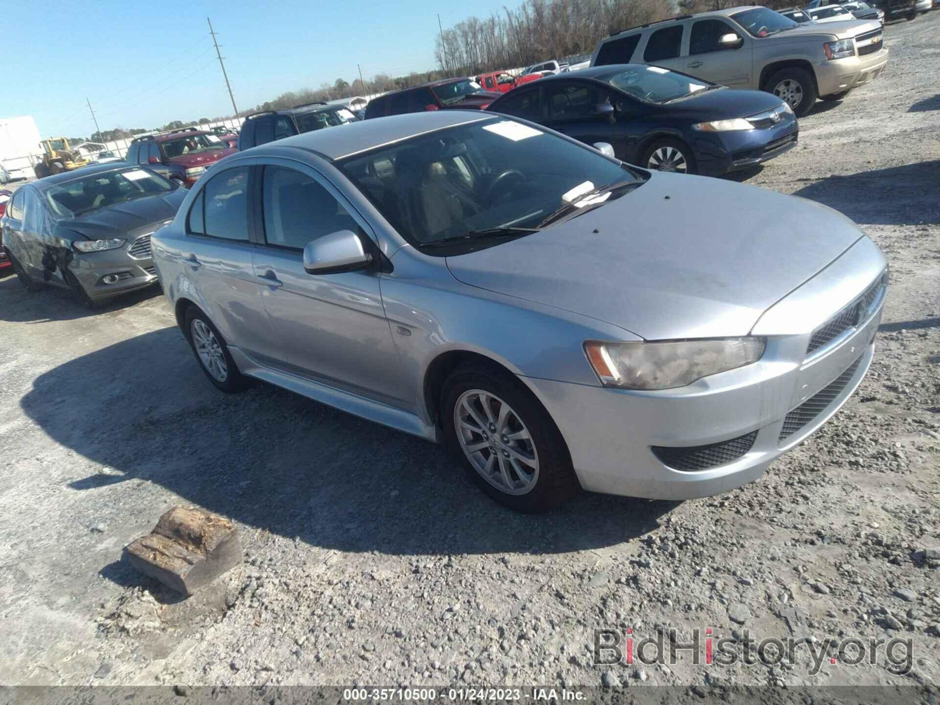 Photo JA32U2FU1BU039371 - MITSUBISHI LANCER 2011