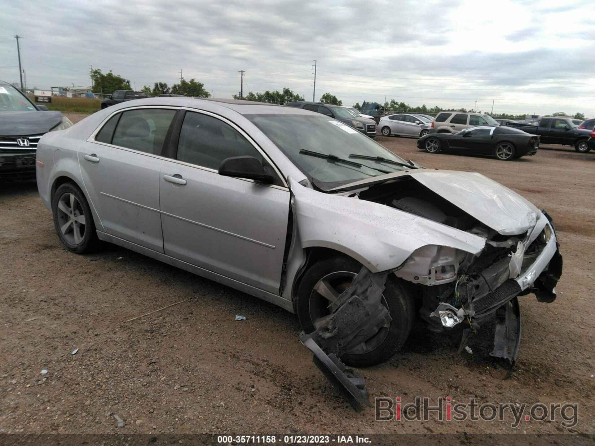 Photo 1G1ZB5E10BF305099 - CHEVROLET MALIBU 2011