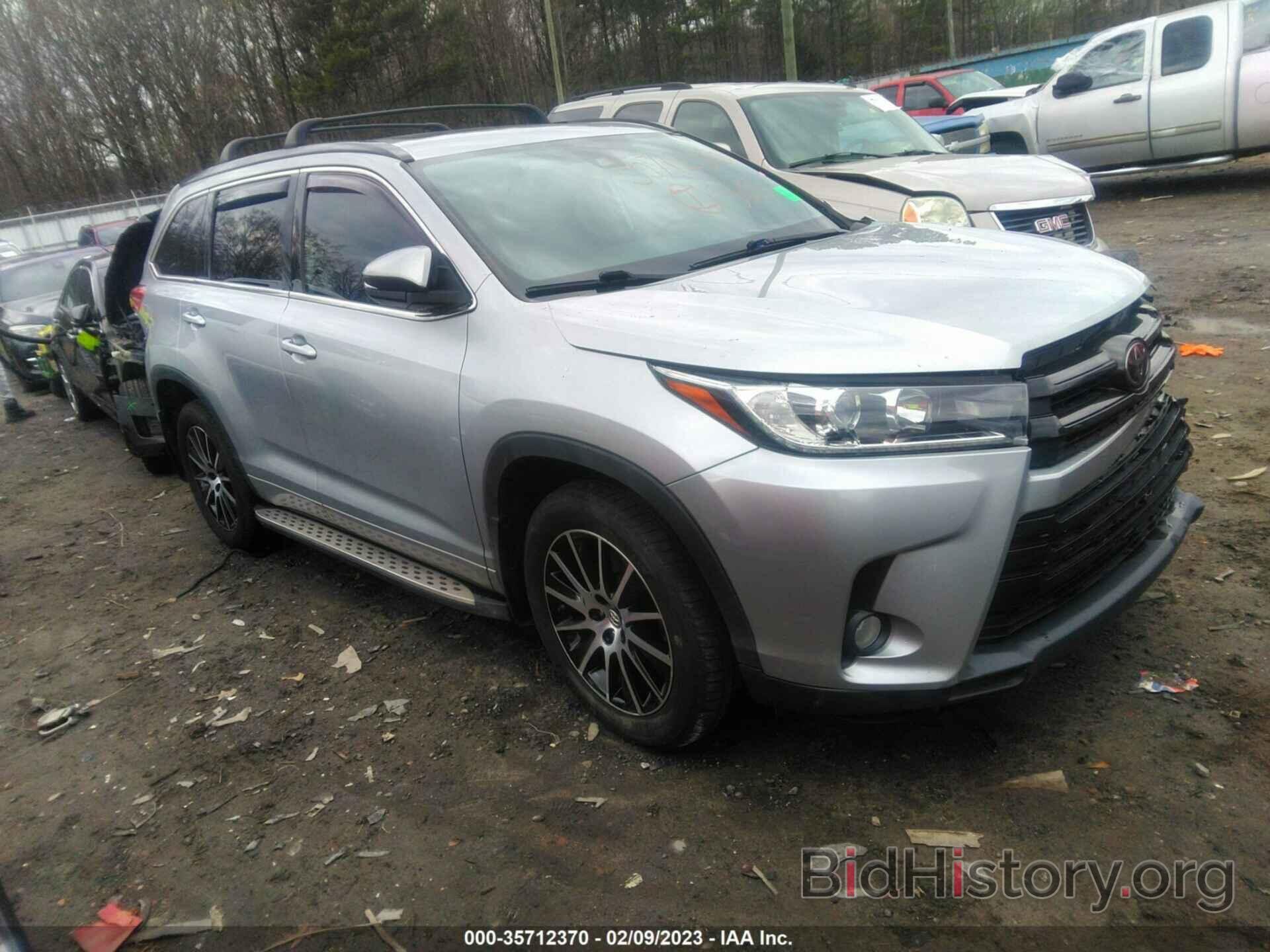 Фотография 5TDJZRFH8JS813516 - TOYOTA HIGHLANDER 2018