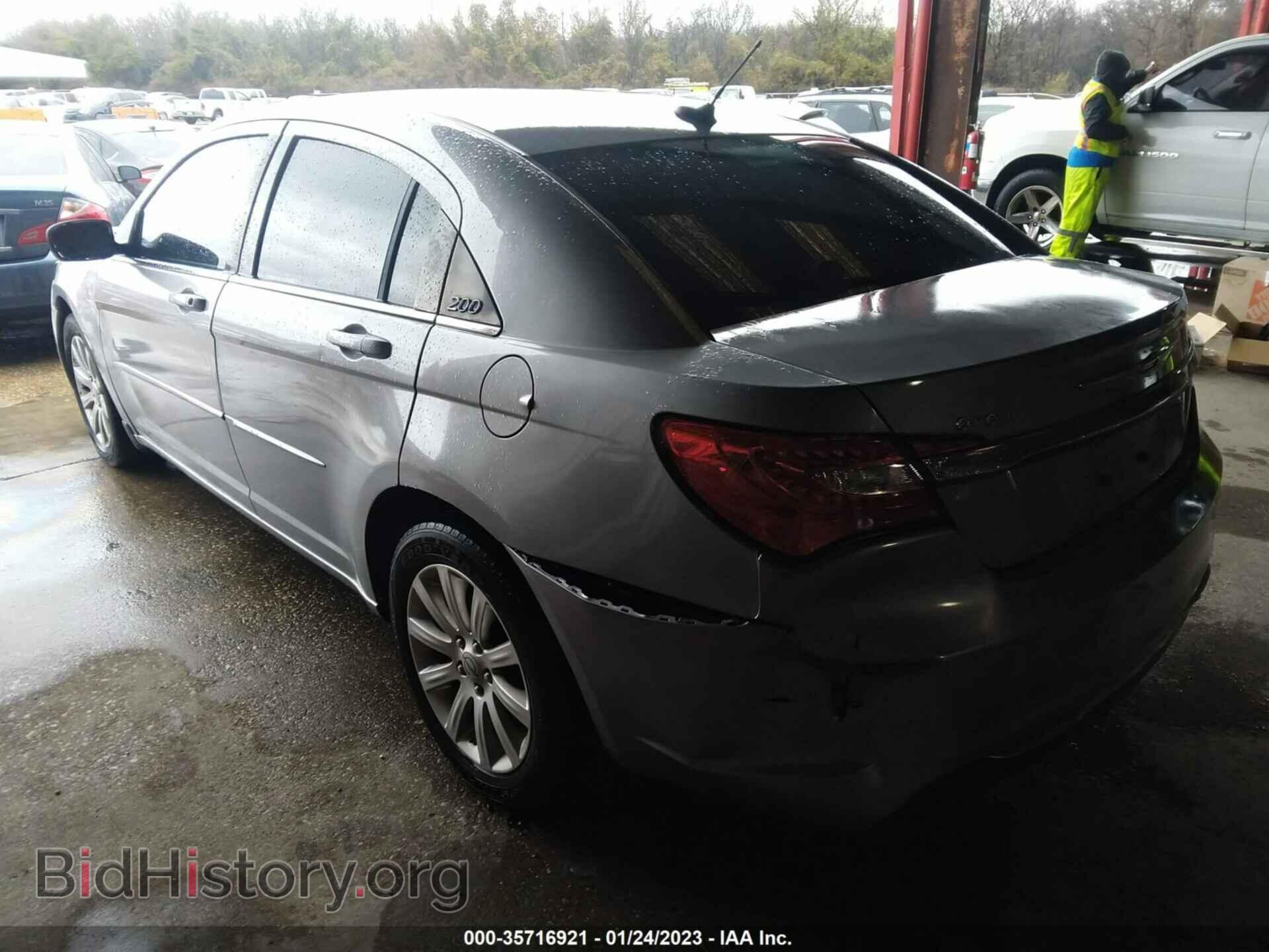 2013 CHRYSLER 200 - VIN: 1C3CCBBB2DN714823 - Фото 3