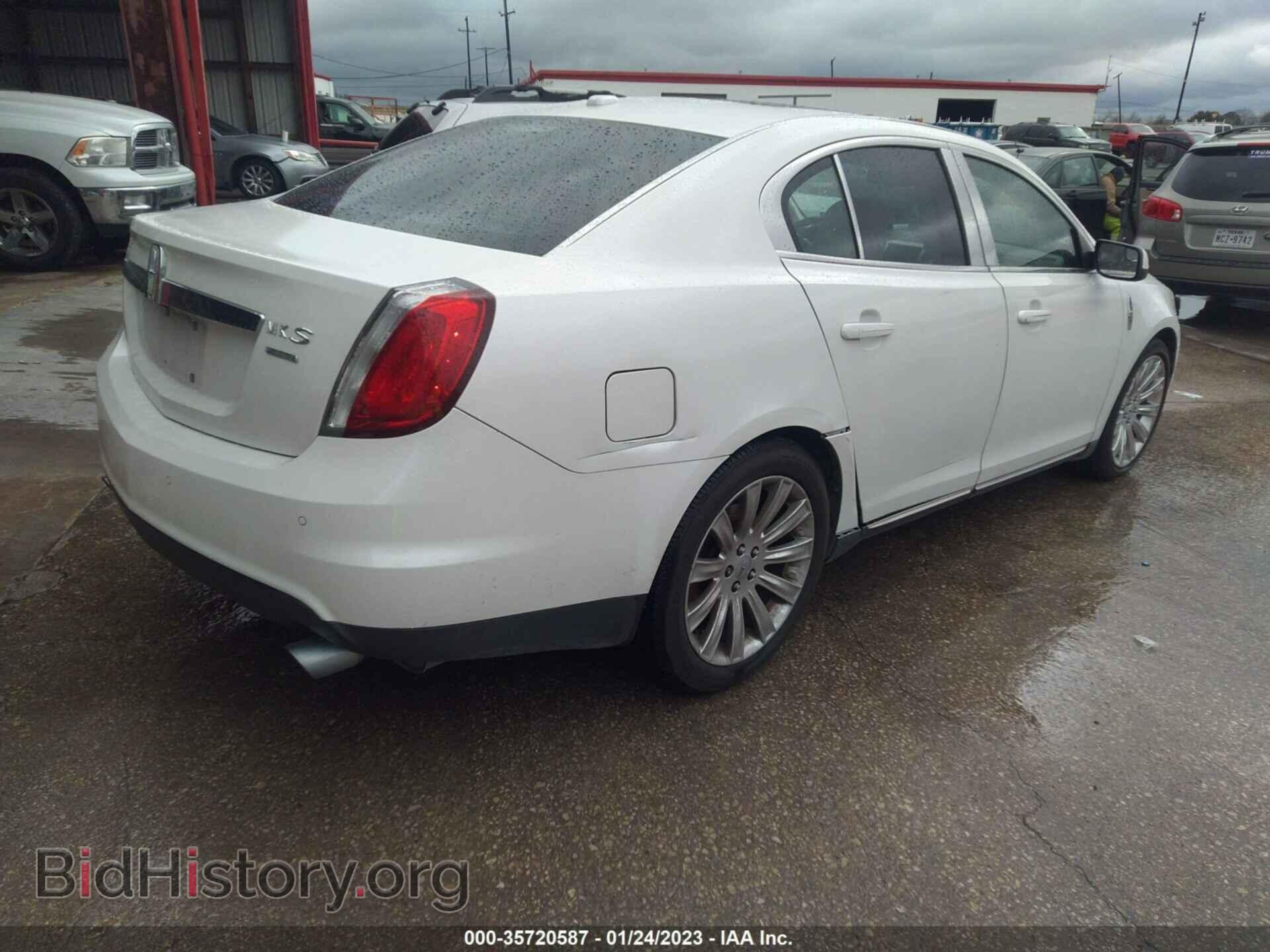2011 LINCOLN MKS - VIN: 1LNHL9FT9BG600876 - Фото 4