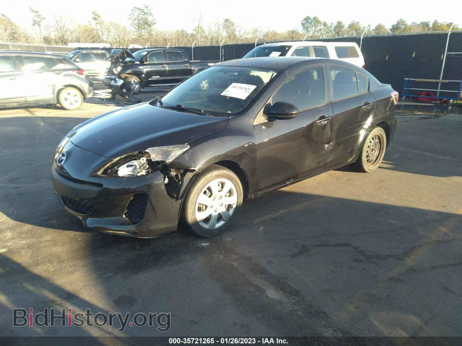 2013 MAZDA MAZDA3 - VIN: JM1BL1TF3D1787676 - Фото 2